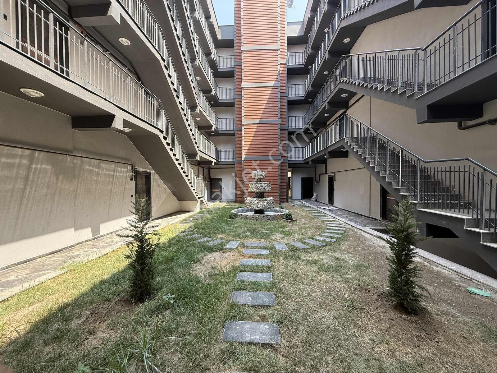 Remax Pin'den Adnan Menderes Mh Aspava Üstü Eşyalı Kiralık 1+1 - Görsel 12