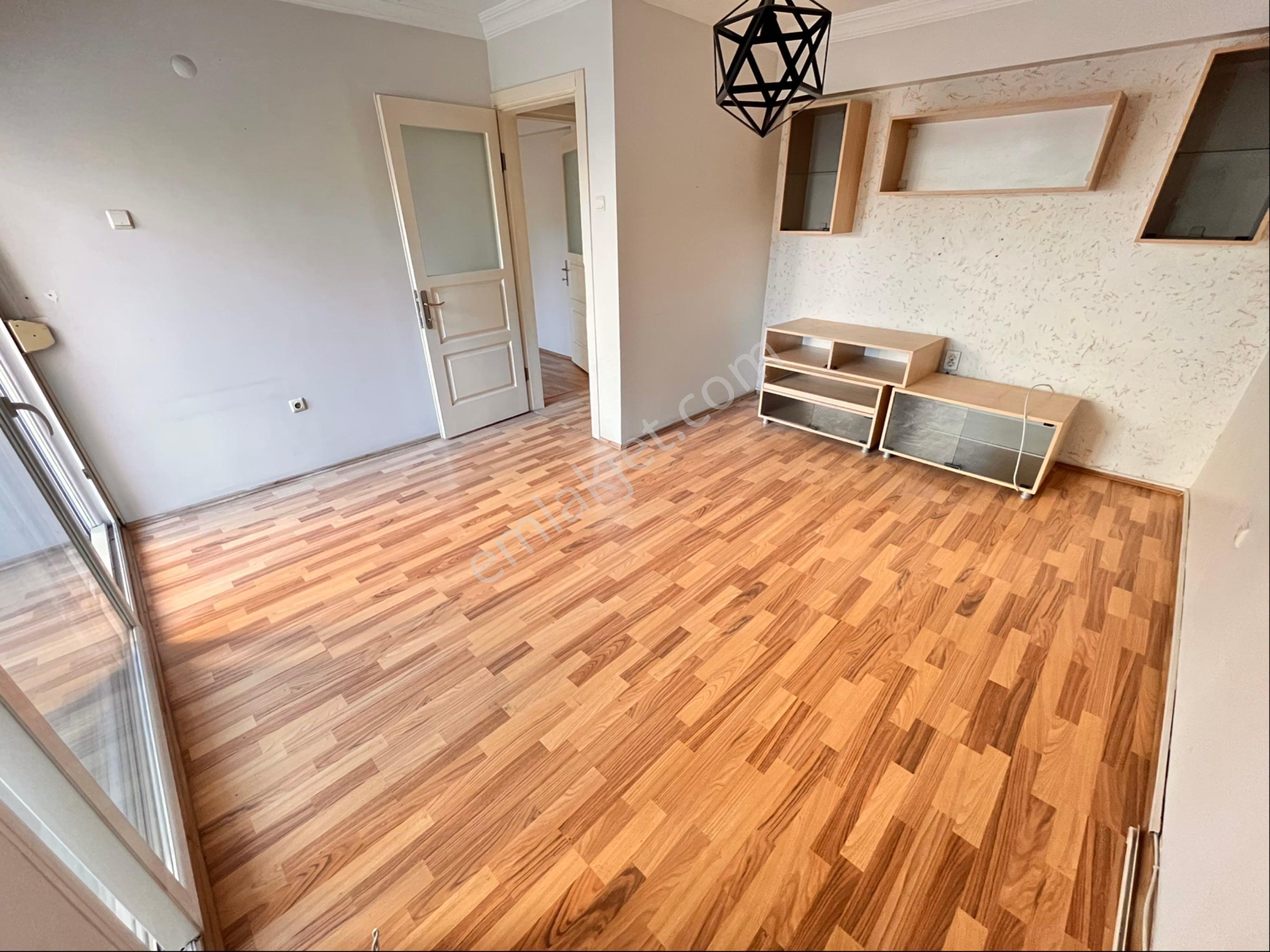 Üçyol Meydan Meydanda 2+1 90m2 Arakat Asansörlü Bina - Görsel 8