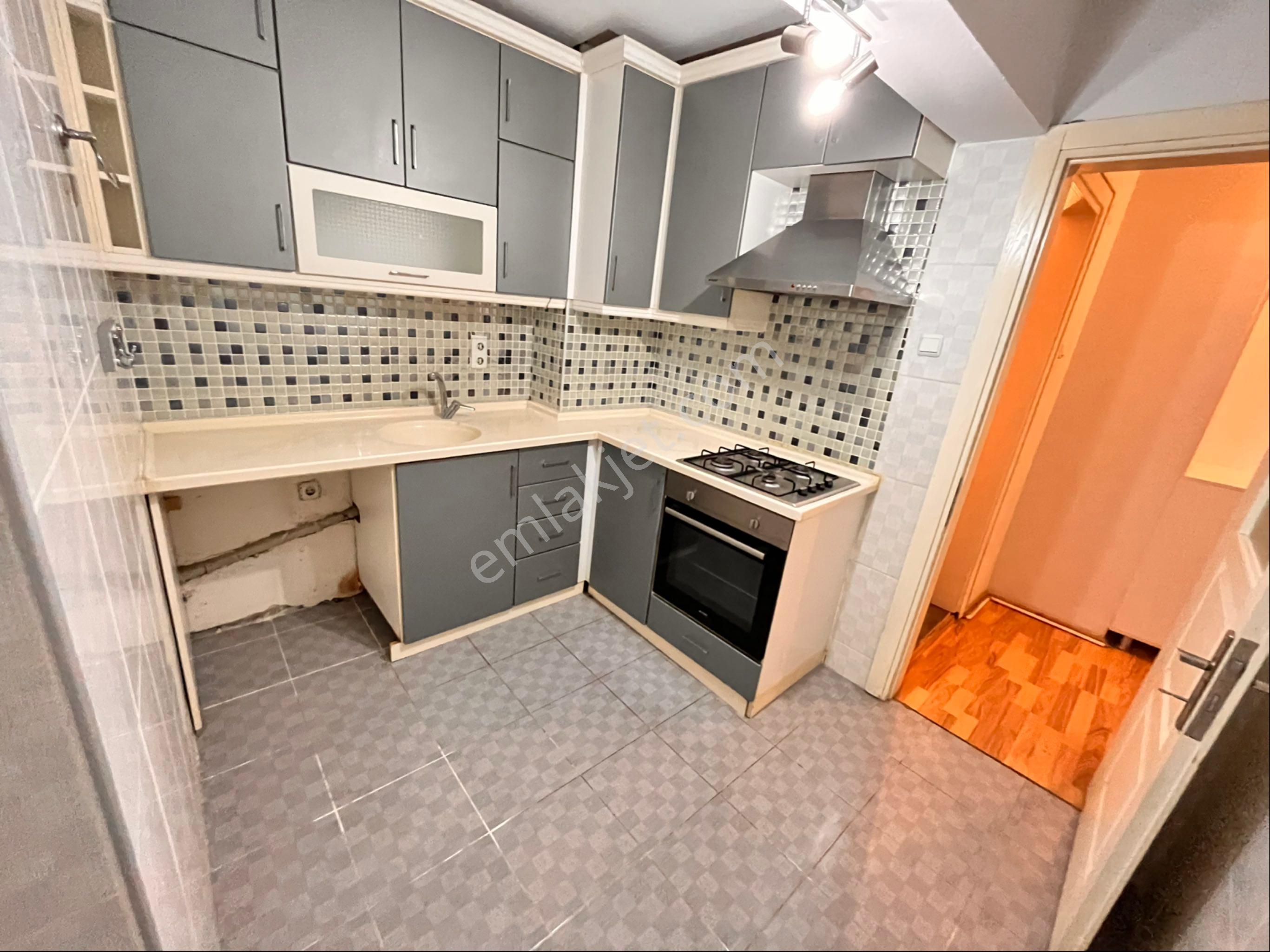 Üçyol Meydan Meydanda 2+1 90m2 Arakat Asansörlü Bina - Görsel 18