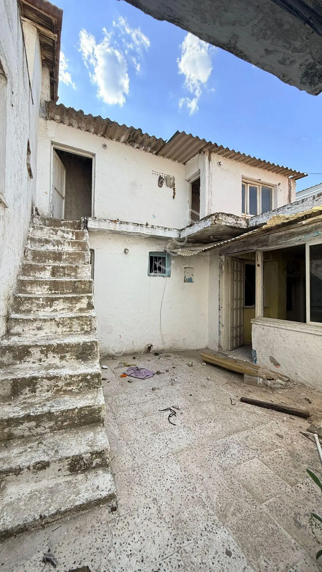 Söke Fevzipaşa'da Yatırımlık 2 Ev Ve Arsası Tek Fiyat - Görsel 2