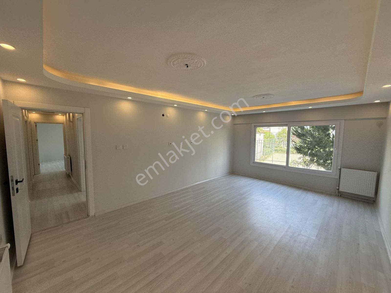 Torbalı Mah. 142m² 3+1 Arakat Kompile Tadilatlı Site İçi Merkez - Görsel 12