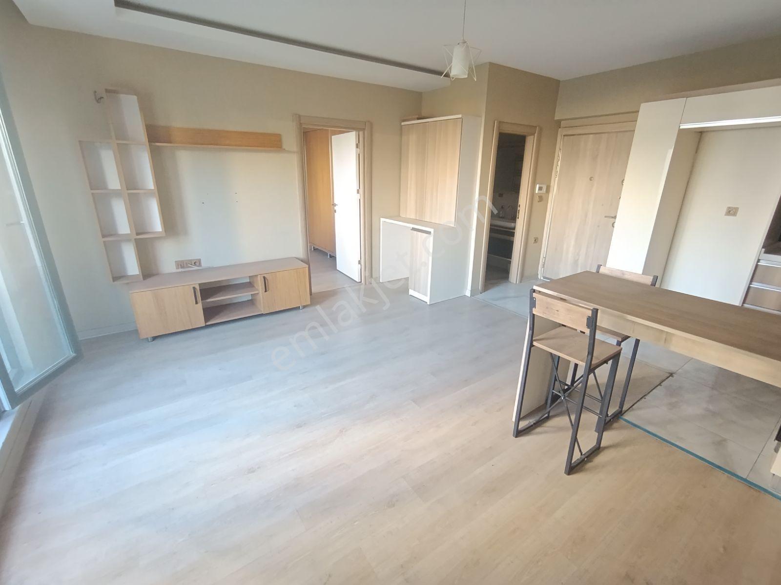 Beylikdüzü Metrobüs 15dk Tek Depozito Kiralık Lüks 1+1 Daire - Görsel 12