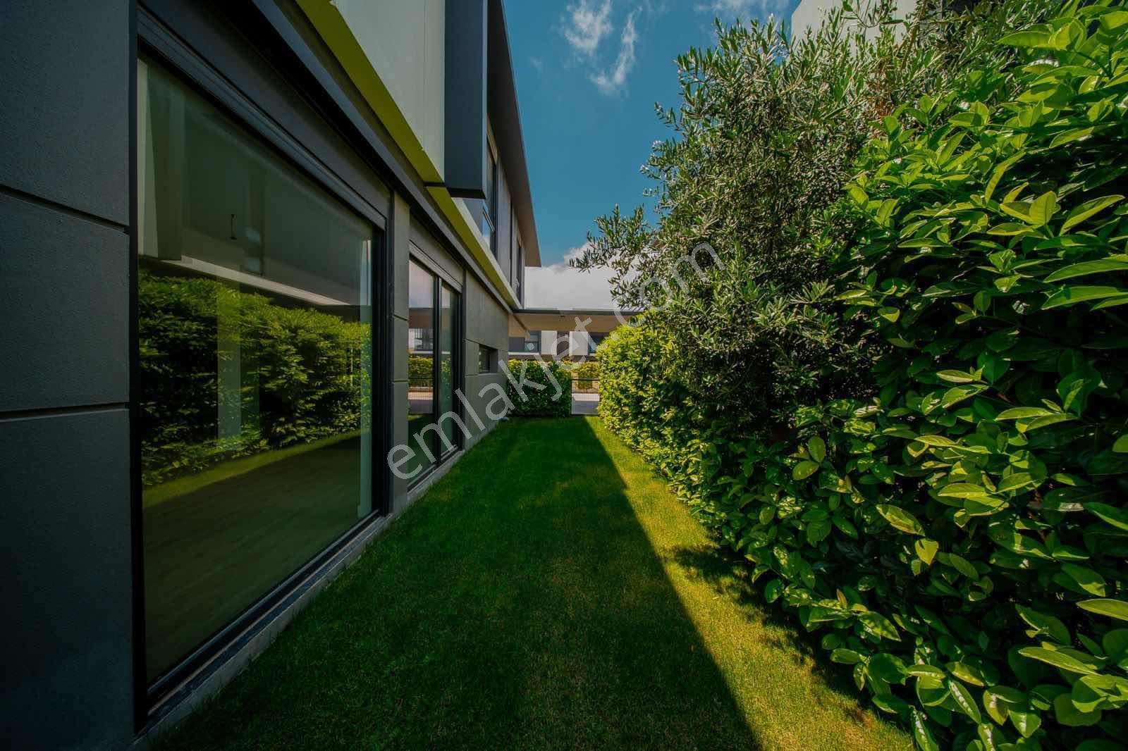 Ermenekte Site İçerisinde Lüks Ve Modern 5+1 Kiralık Villa - Görsel 21