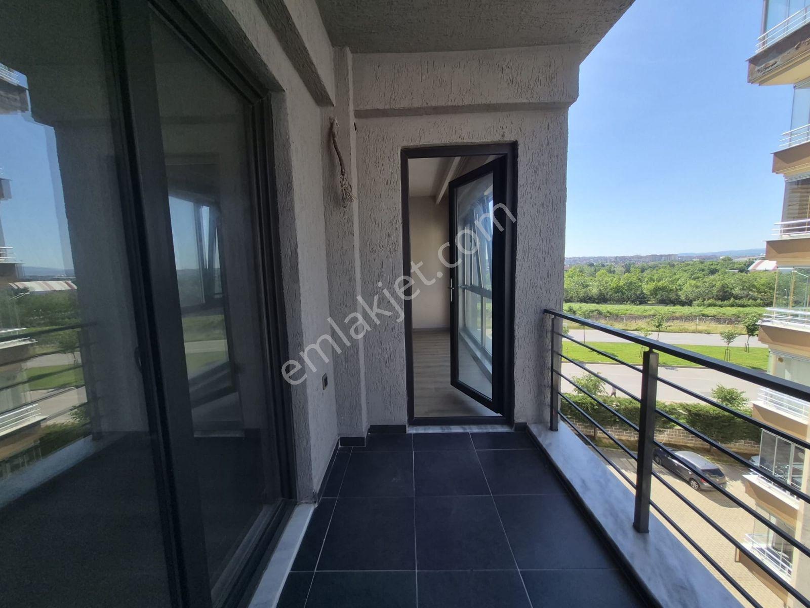 Beynil'den 23 Nisan'da 1+1 Kiralık Daire - Görsel 4