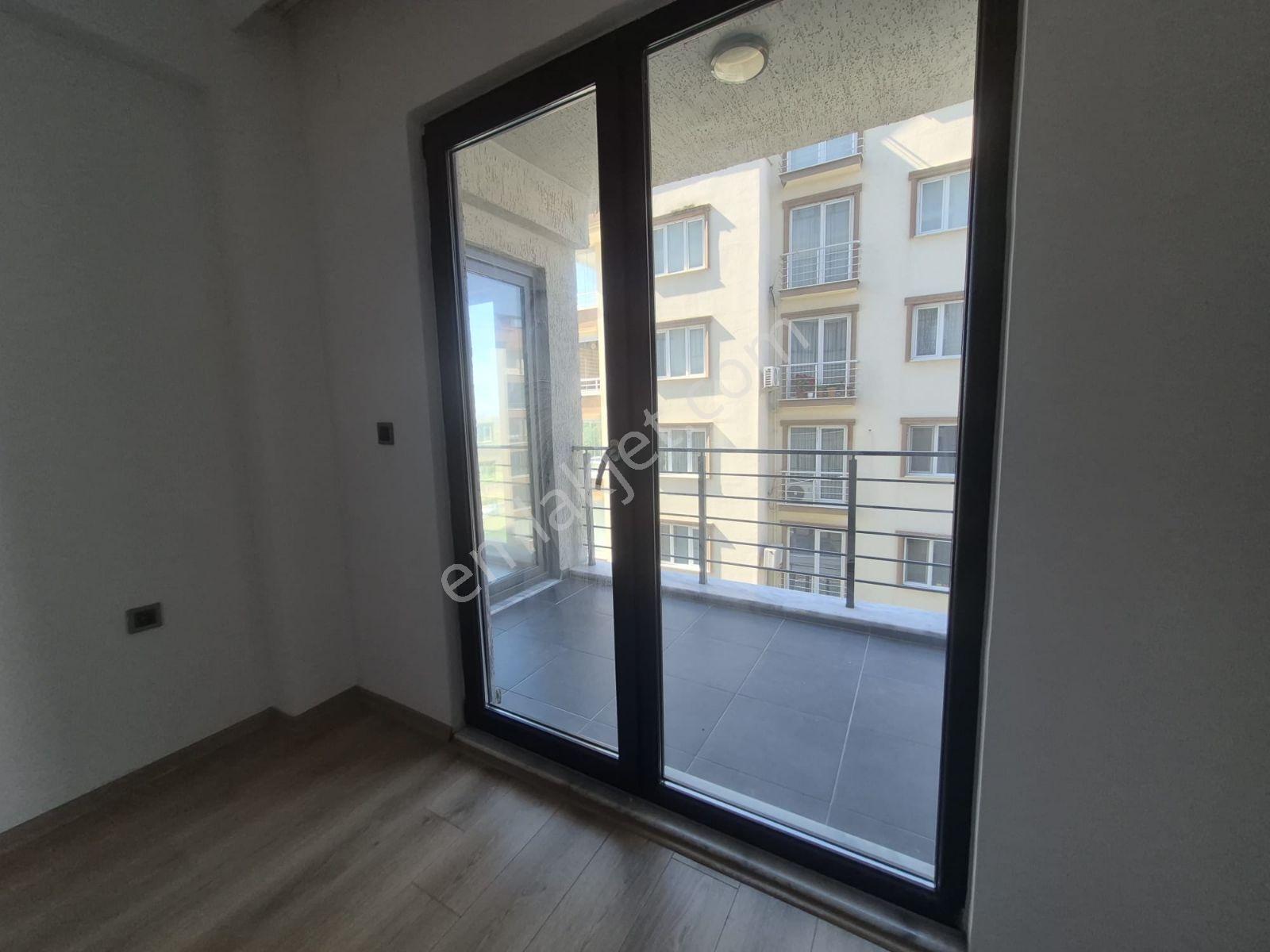Beynil'den 23 Nisan'da 1+1 Kiralık Daire - Görsel 15