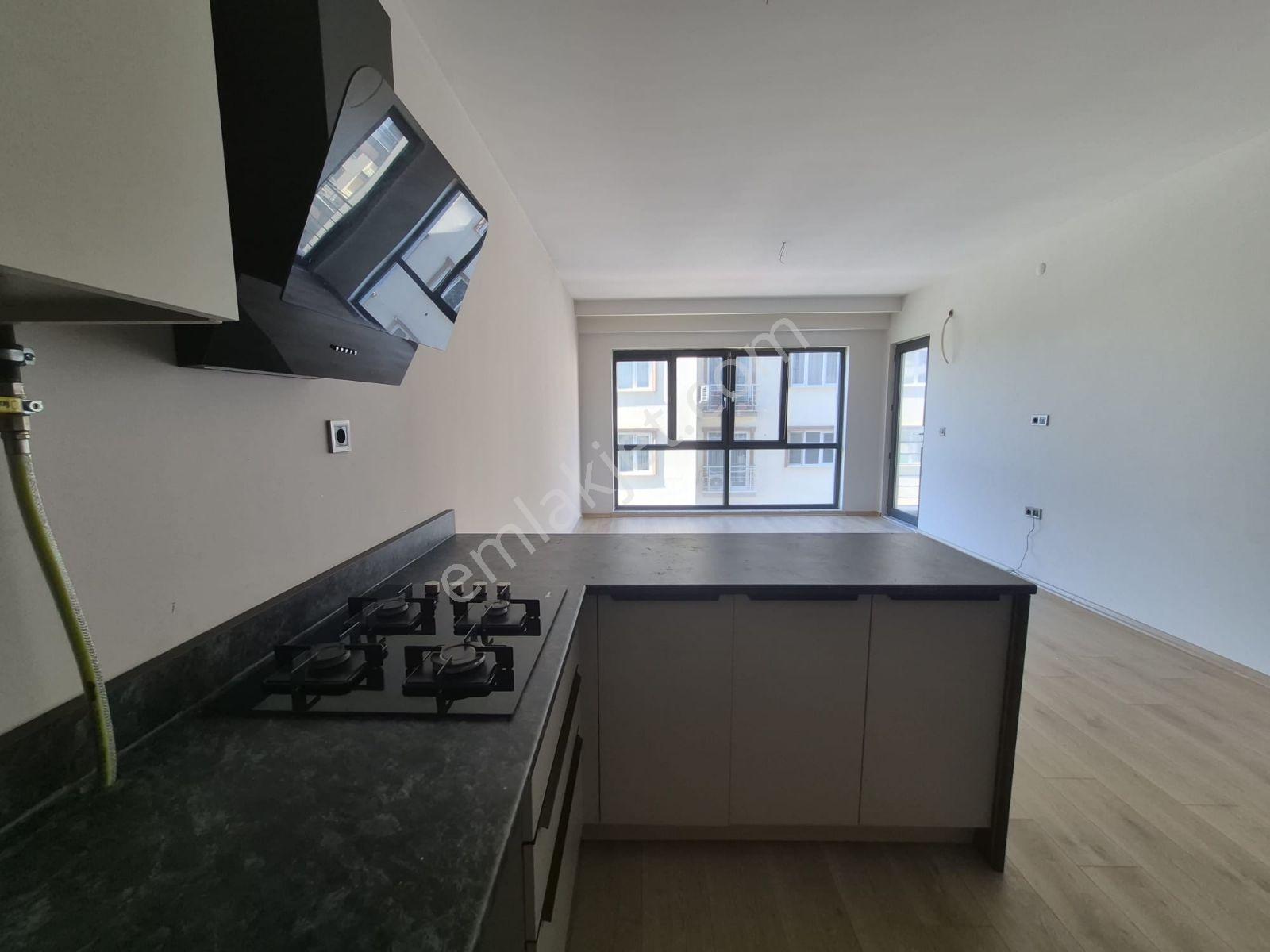 Beynil'den 23 Nisan'da 1+1 Kiralık Daire - Görsel 2