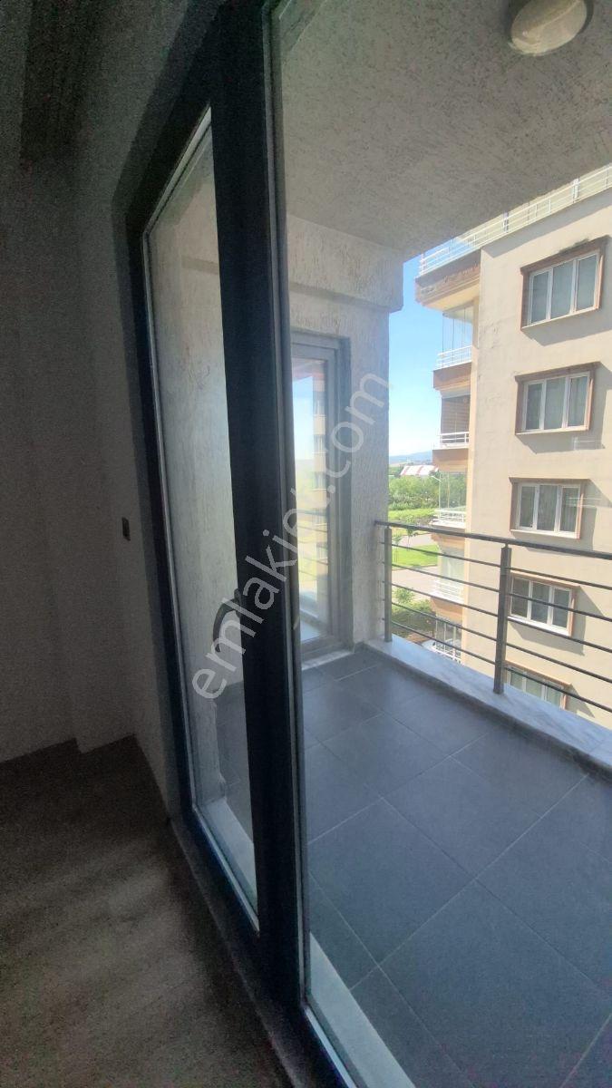 Beynil'den 23 Nisan'da 1+1 Kiralık Daire - Görsel 24
