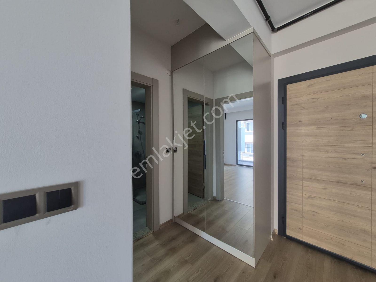 Beynil'den 23 Nisan'da 1+1 Kiralık Daire - Görsel 21