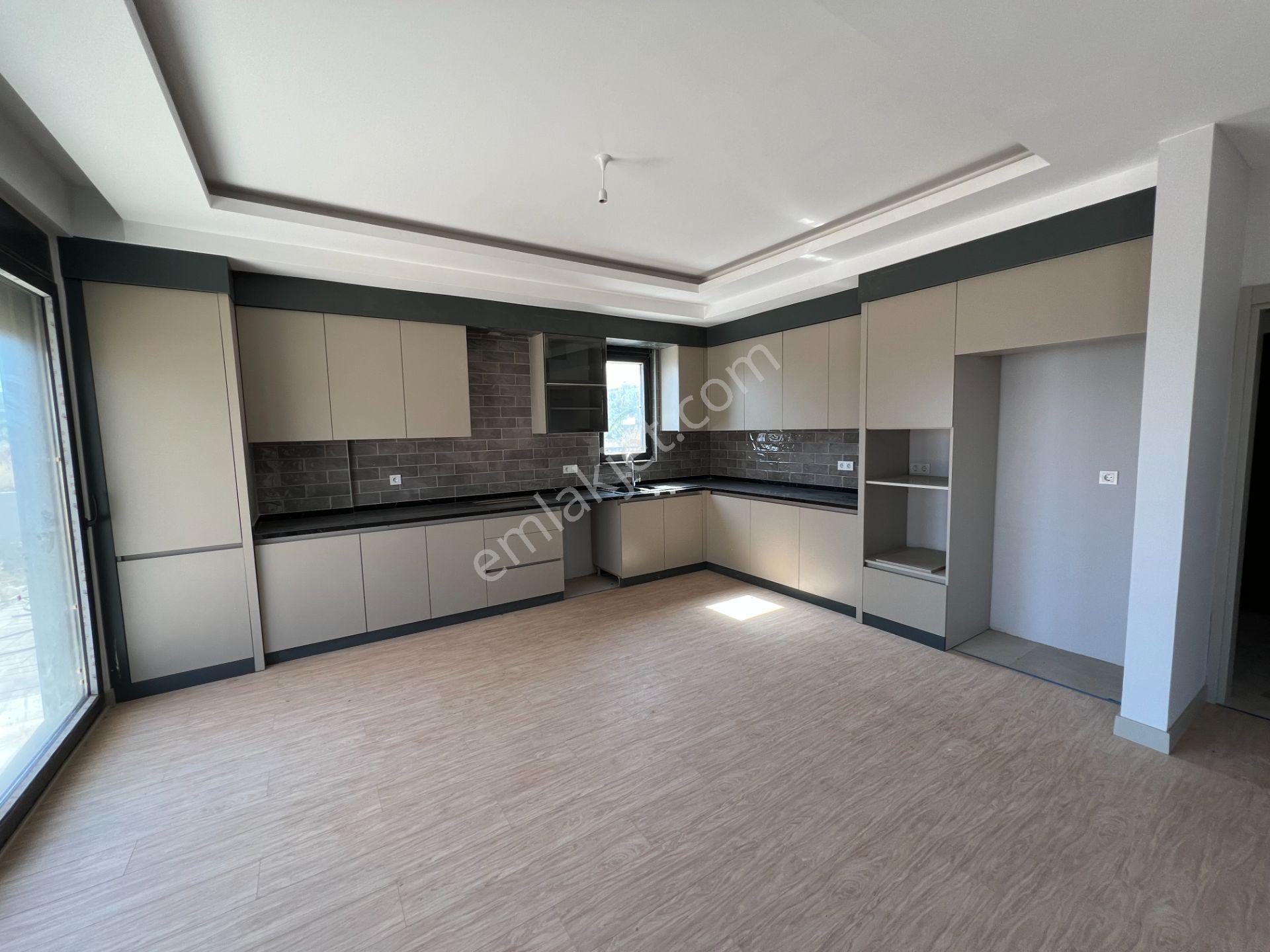 Antalya Finkum Bölgesinde 320 M2 Alanlı Deniz Manzaralı Villa - Görsel 24