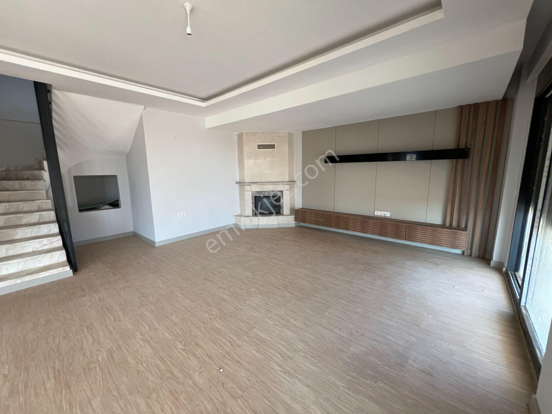 Antalya Finkum Bölgesinde 320 M2 Alanlı Deniz Manzaralı Villa - Görsel 25