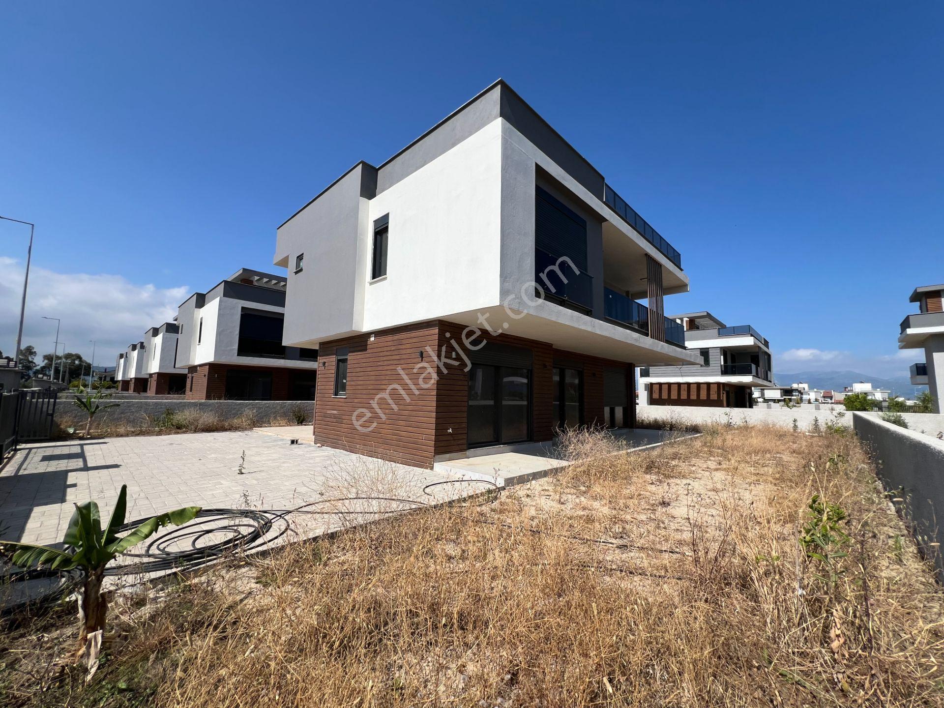 Antalya Finkum Bölgesinde 320 M2 Alanlı Deniz Manzaralı Villa - Görsel 10