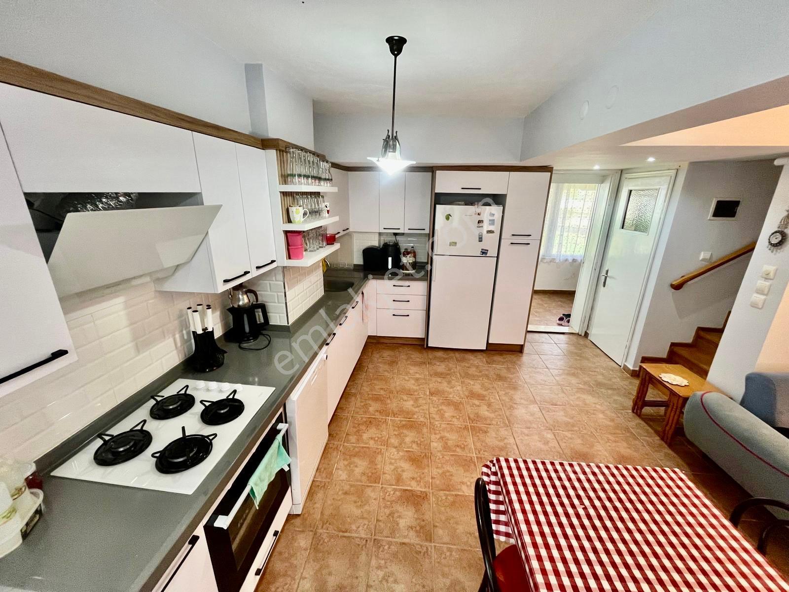 ꧁ay Emlaktan꧂hayallerinizi Süsleyecek Denize Sıfır Sitede Villa - Görsel 14