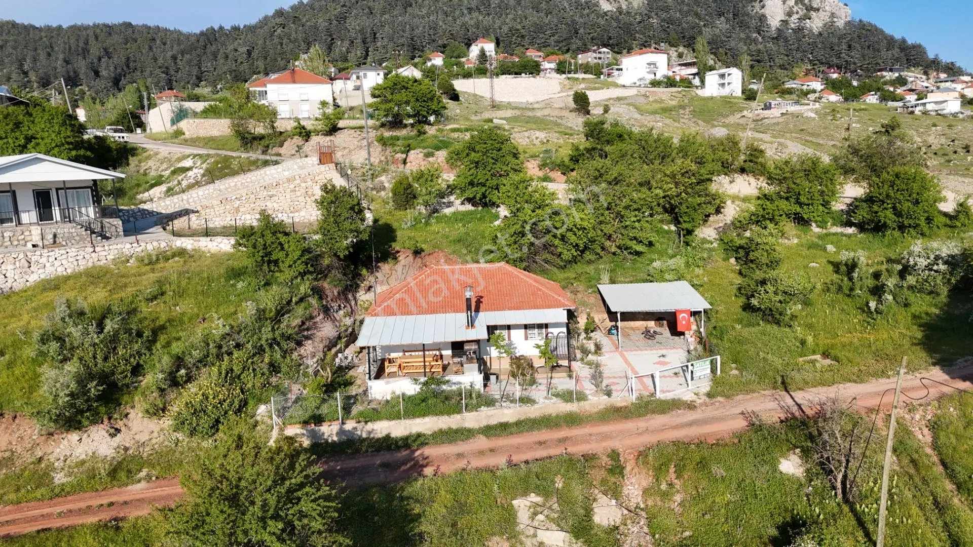 Antalya Söğüt Cuması Yaylasında Müstakil Ev (yapı Kayıt Belgeli) - Görsel 5