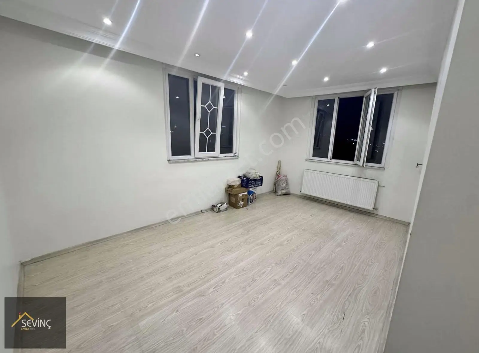 Sevinç Emlak'tan 3+1 Şehir Manzaralı Teraslı Daire - Görsel 5