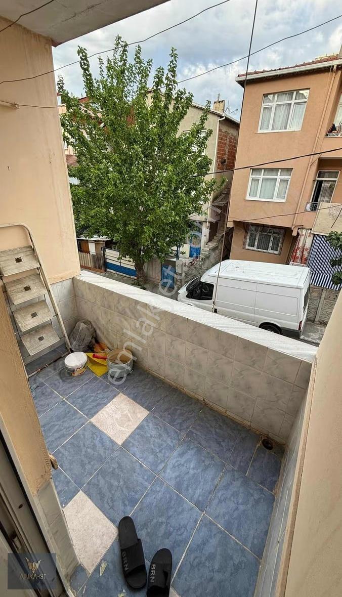 Pendik Fatih Mahallesinde Kiralık 2+1 Ara Kat Daire - Görsel 5
