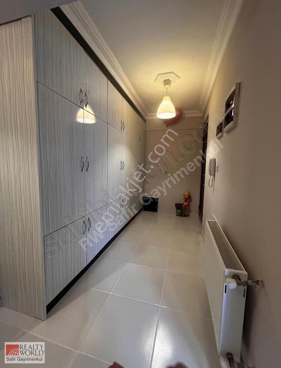 Şemikler'de Site İçinde Kiralık 3+1 Ara Kat Daire - Görsel 10