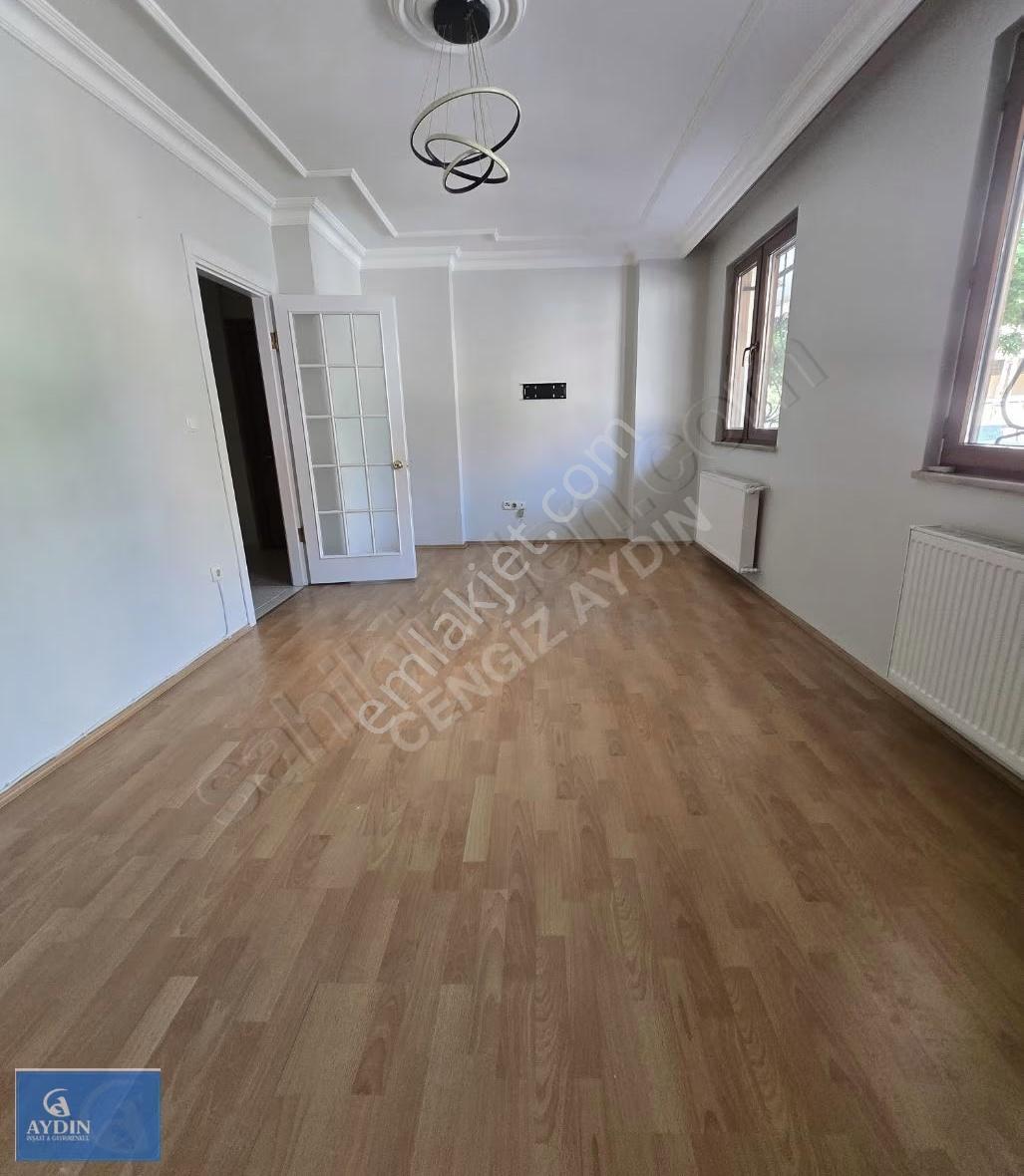 Pendik Esenler'de Metro Yakını 1+1 Kiralık Daire 70m² - Görsel 27