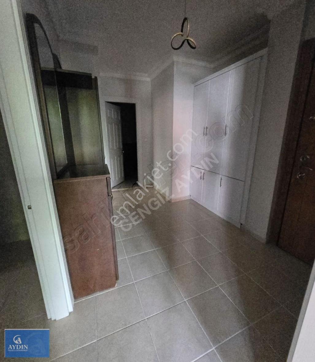 Pendik Esenler'de Metro Yakını 1+1 Kiralık Daire 70m² - Görsel 25