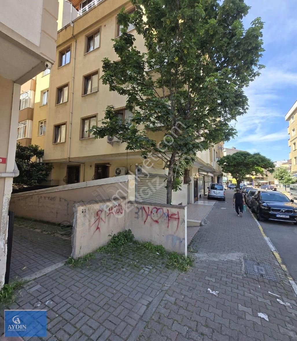 Pendik Esenler'de Metro Yakını 1+1 Kiralık Daire 70m² - Görsel 17
