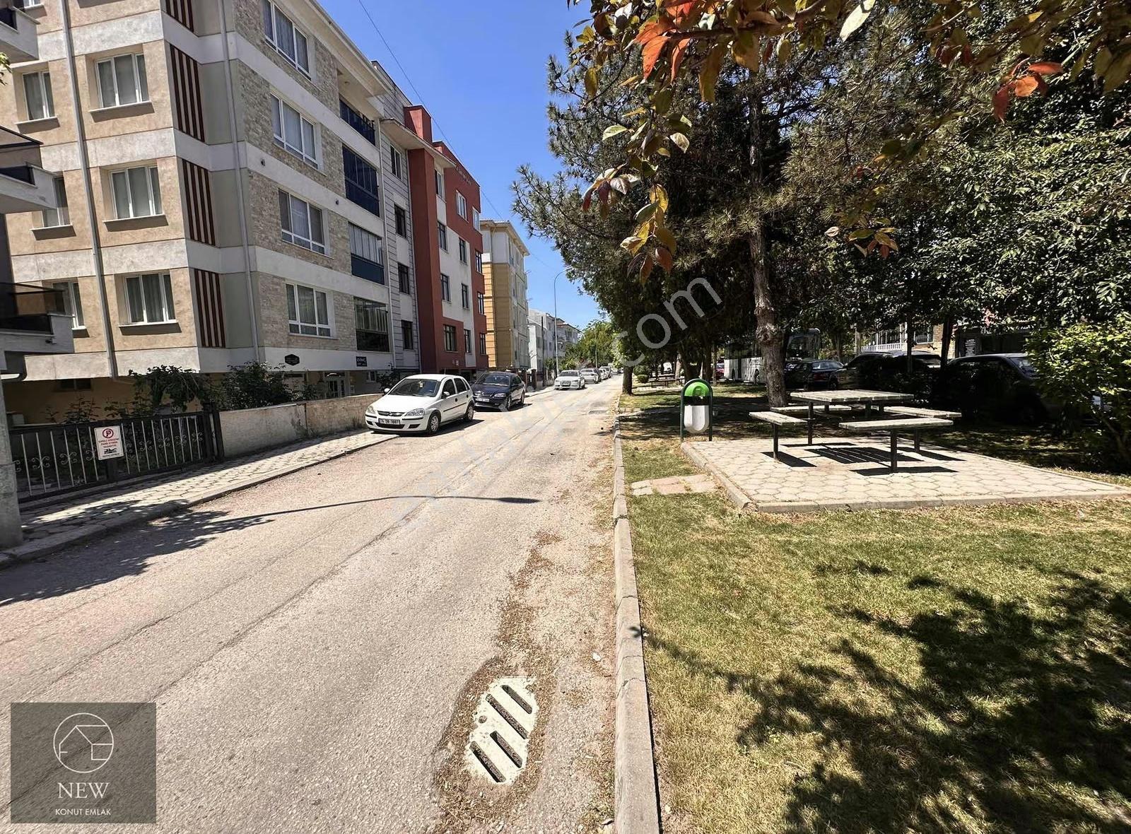 New Emlak'tan Esenli Cd Üzerinde Kiralık 3+1 Dubleks Daire - Görsel 7