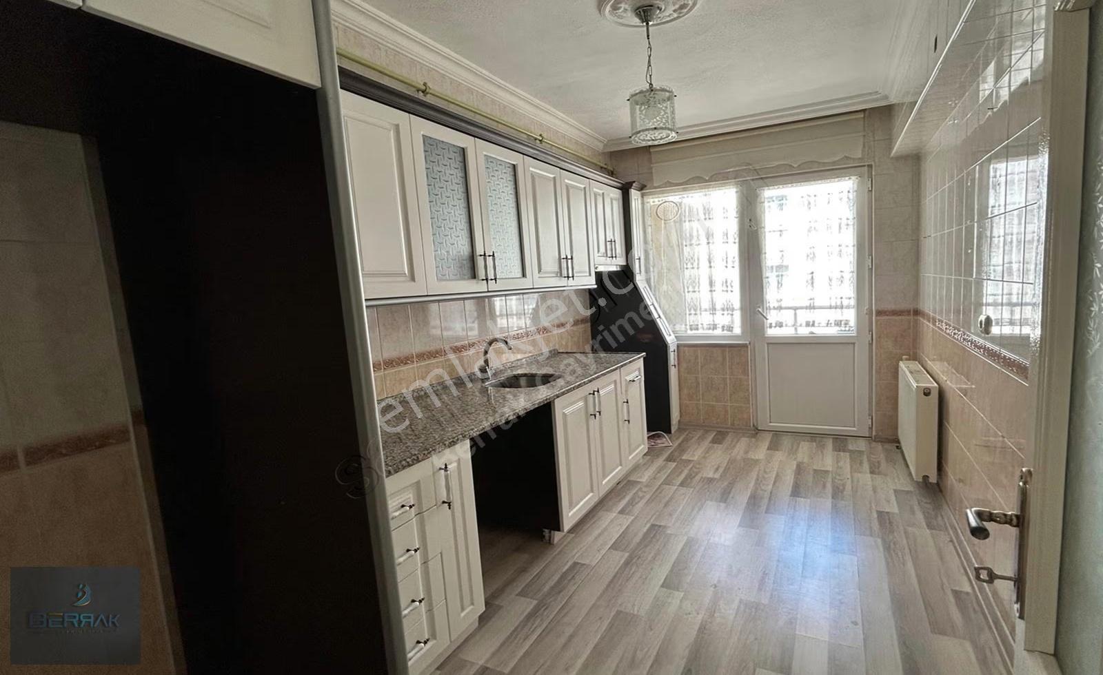 Reşadiye'de Kiralık 3+1 Daire, 140m², Güvenç Taksi Karşısı - Görsel 2