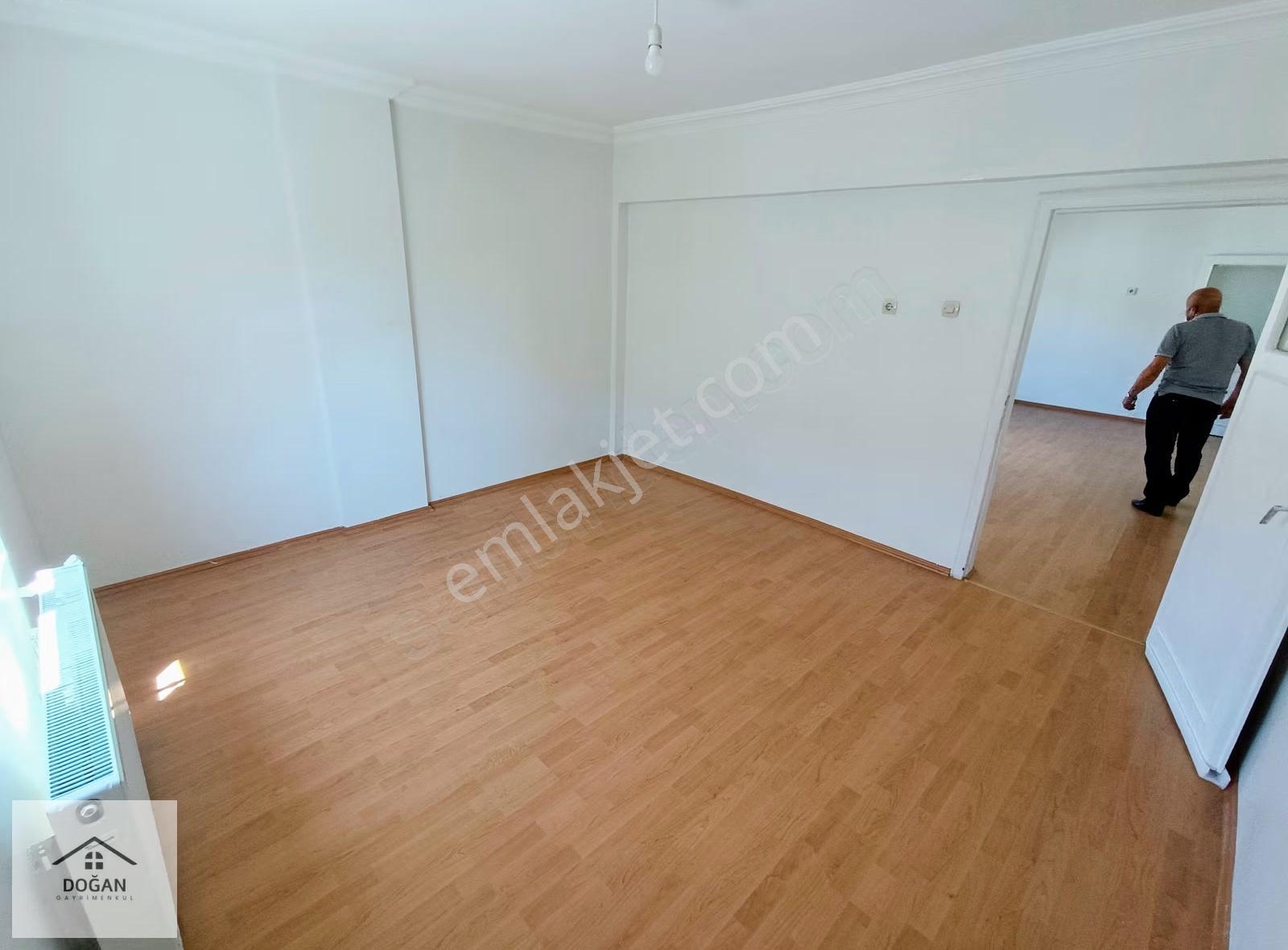Sincan Atatürk'te 3+1 Geniş Yapılı Ara Katta Kiralık Daire - Görsel 12