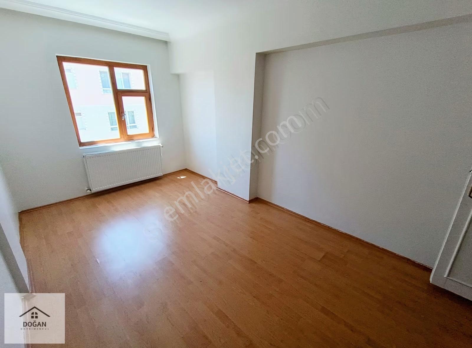 Sincan Atatürk'te 3+1 Geniş Yapılı Ara Katta Kiralık Daire - Görsel 5
