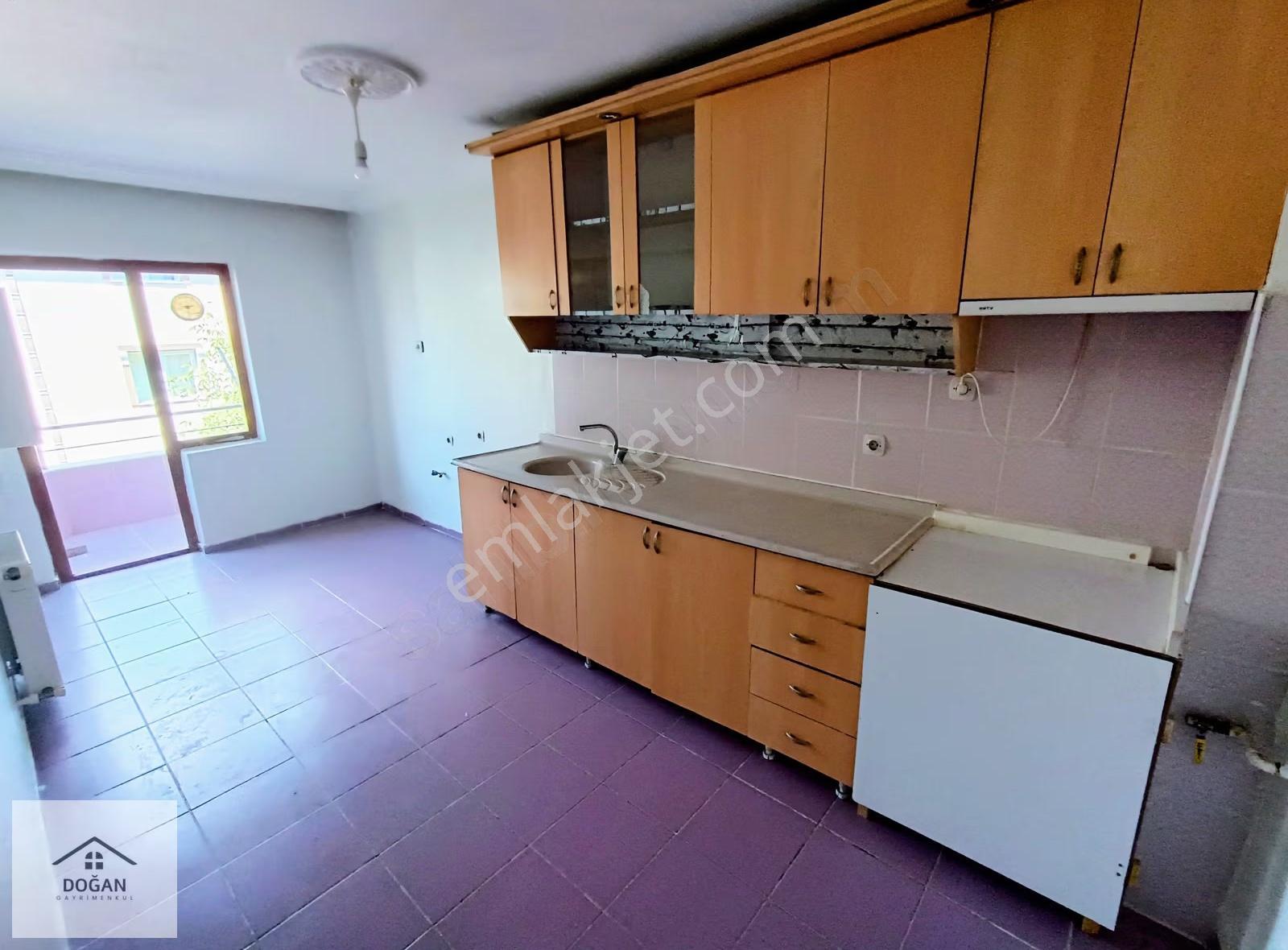 Sincan Atatürk'te 3+1 Geniş Yapılı Ara Katta Kiralık Daire - Görsel 14