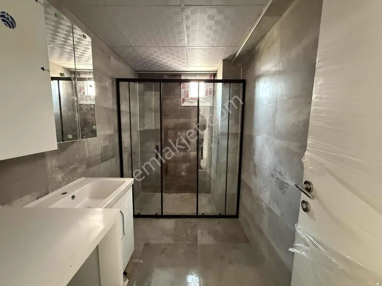 Torbalı Mah. 65m² 1+1 Havuzlu Site Geniş Sıfır Arakat Ultra Lüx - Görsel 7