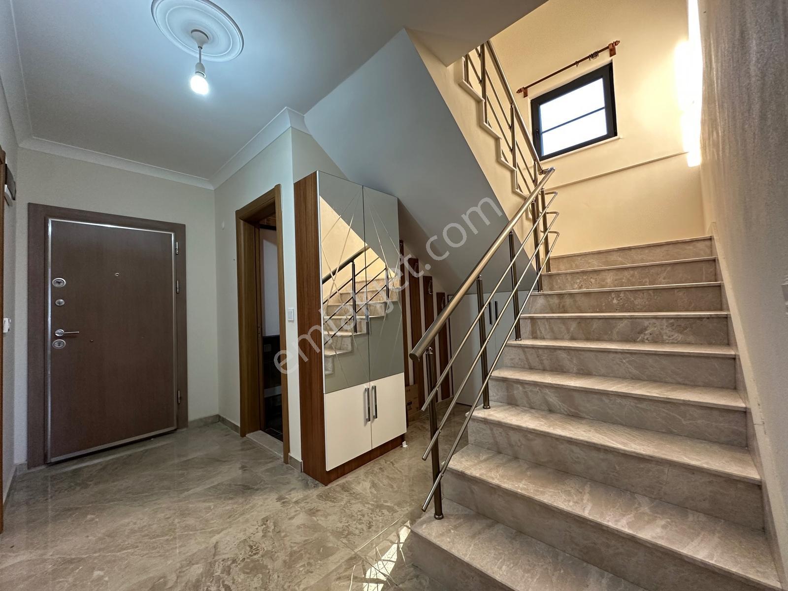 Küçükkuyu Mıhlı Mh. Denize Çok Yakın Satılık 3+1 Dubleks Daire - Görsel 15