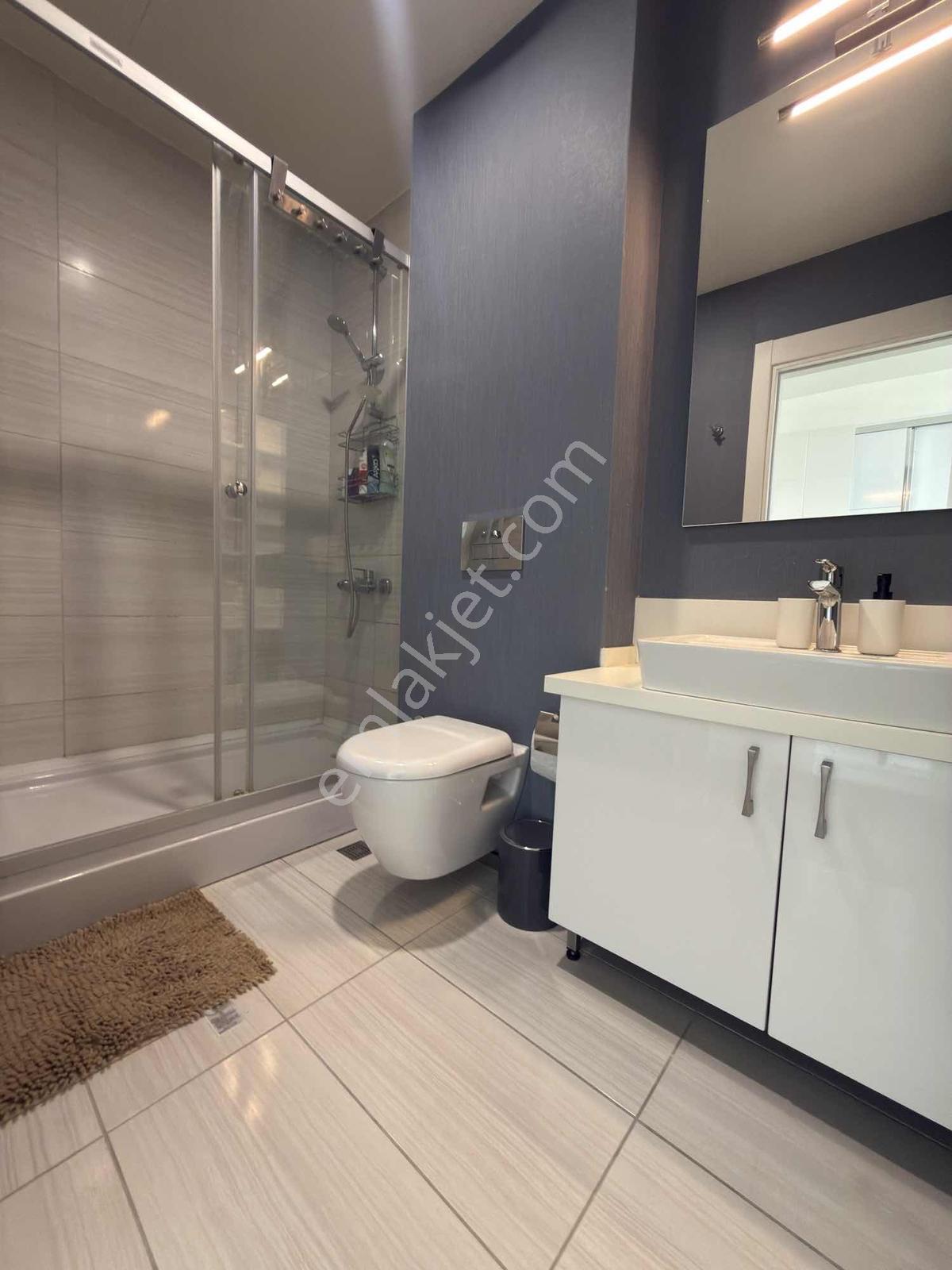 Kaçmaz Emlak İstmarina Kiralık 2+1 Full Eşyalı Ön Cephe Manzaral - Görsel 12