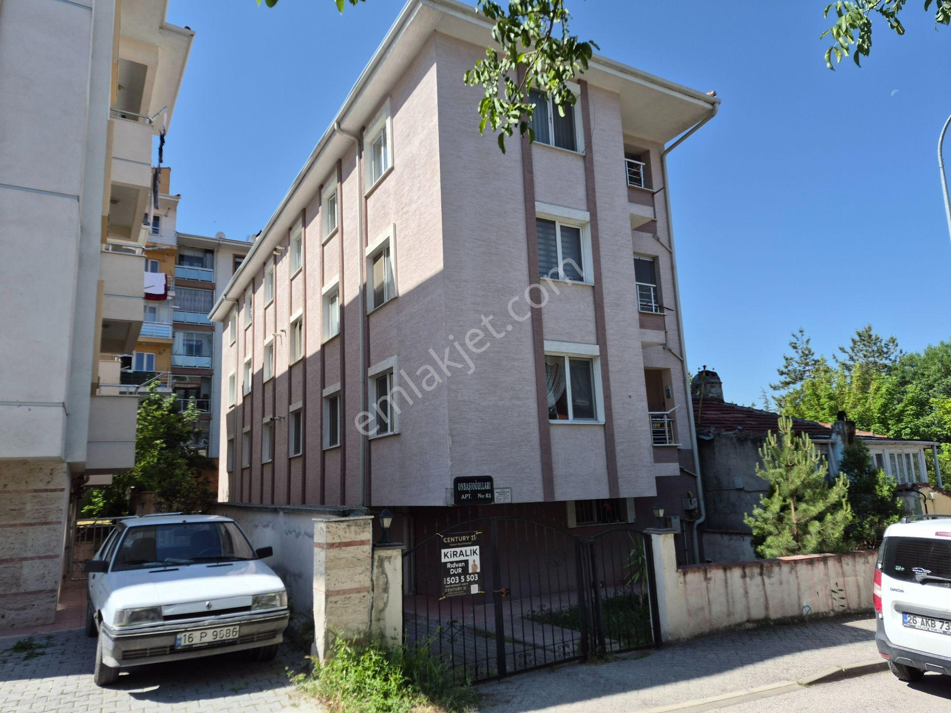 Century 21 Vizyon'dan Göztepe Mahallesinde Kiralık 2+1 Daire - Görsel 23