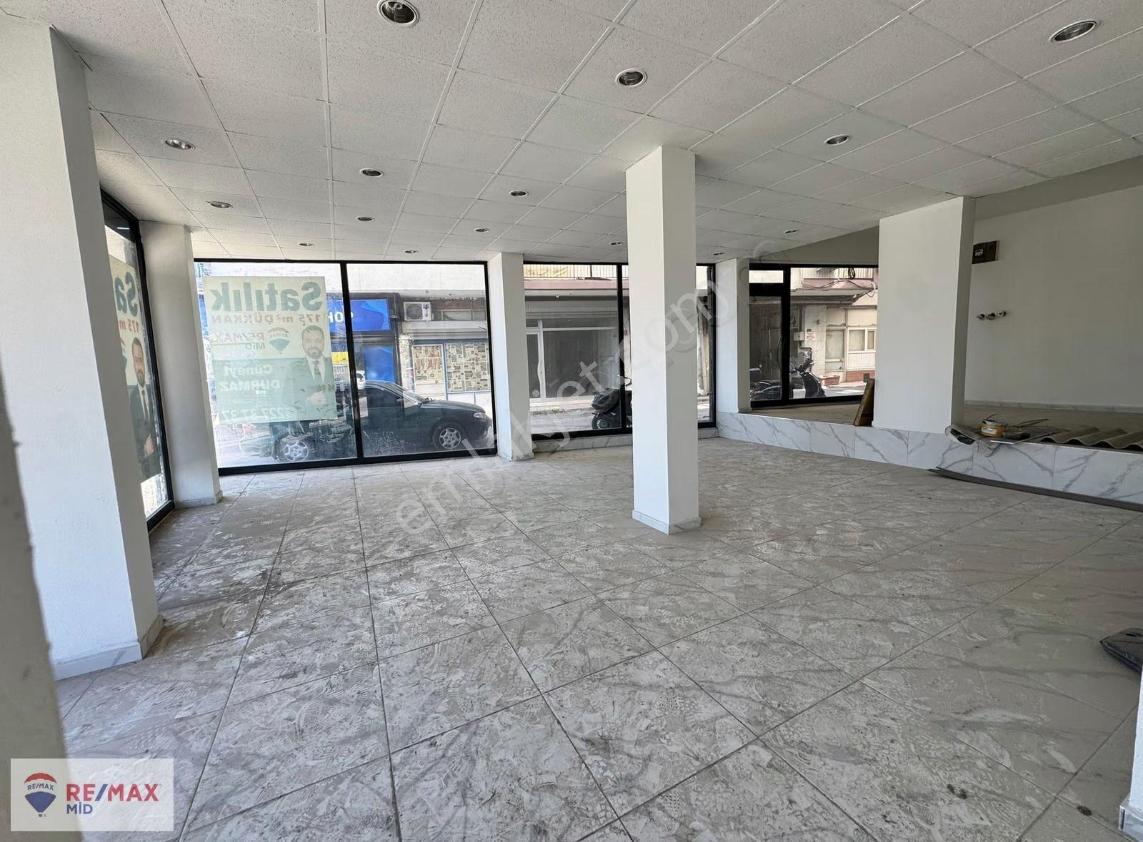 Remax Mid'den Satılık 175 M² Cadde Üzeri Köşe Dükkan - Görsel 5