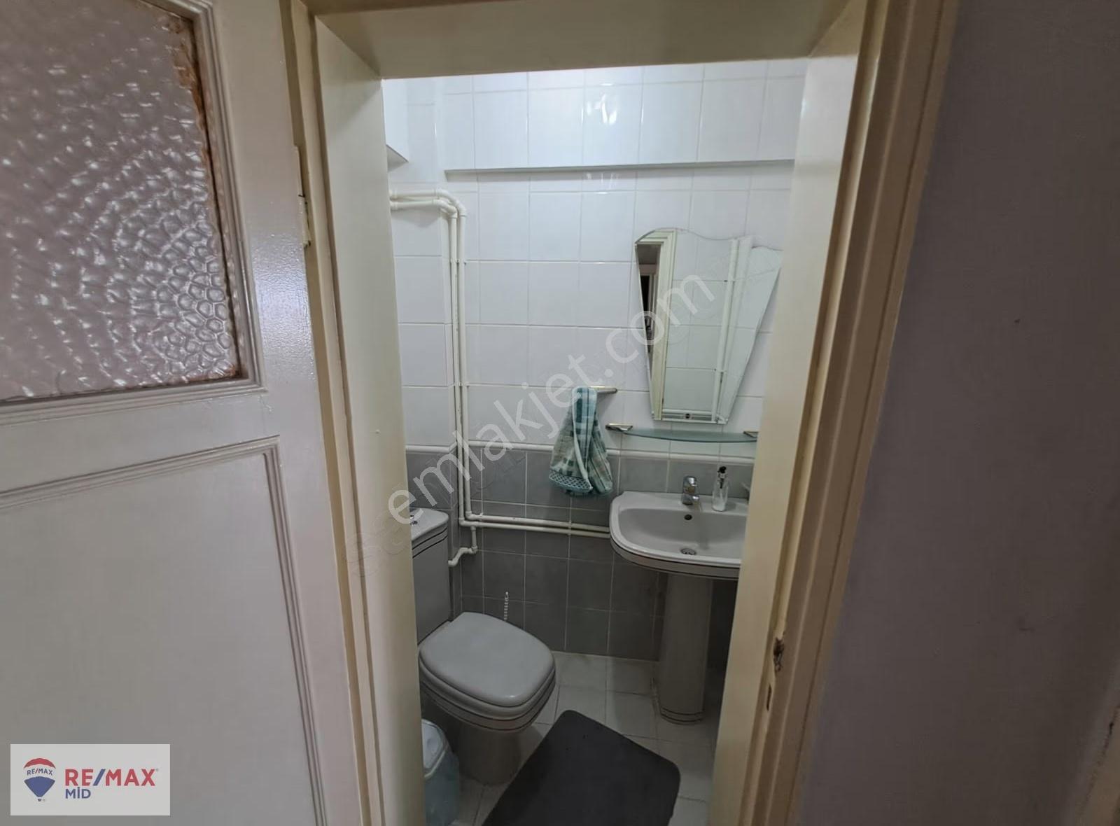 Remax Mid Altıeylül Mahallesinde Kiralık Eşyalı 3+1 Daire - Görsel 31