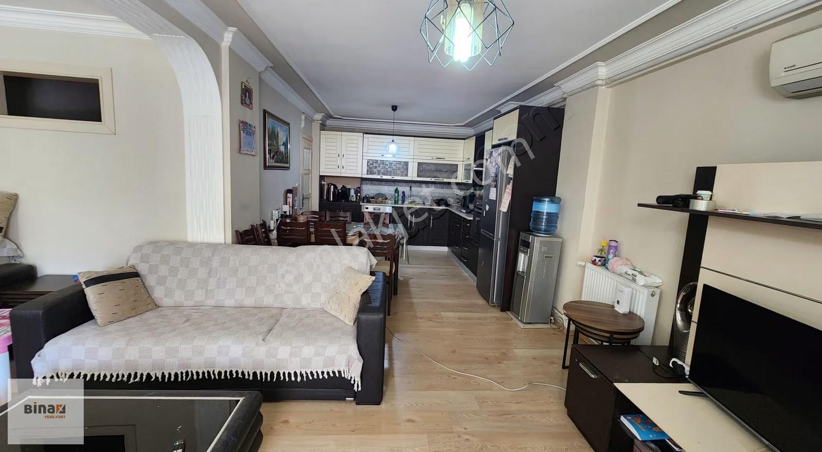 Ödemiş Atatürk Mh 10 Yıl Bina 4+1 240 M2 Yüksek Giriş D.gazlı - Görsel 24