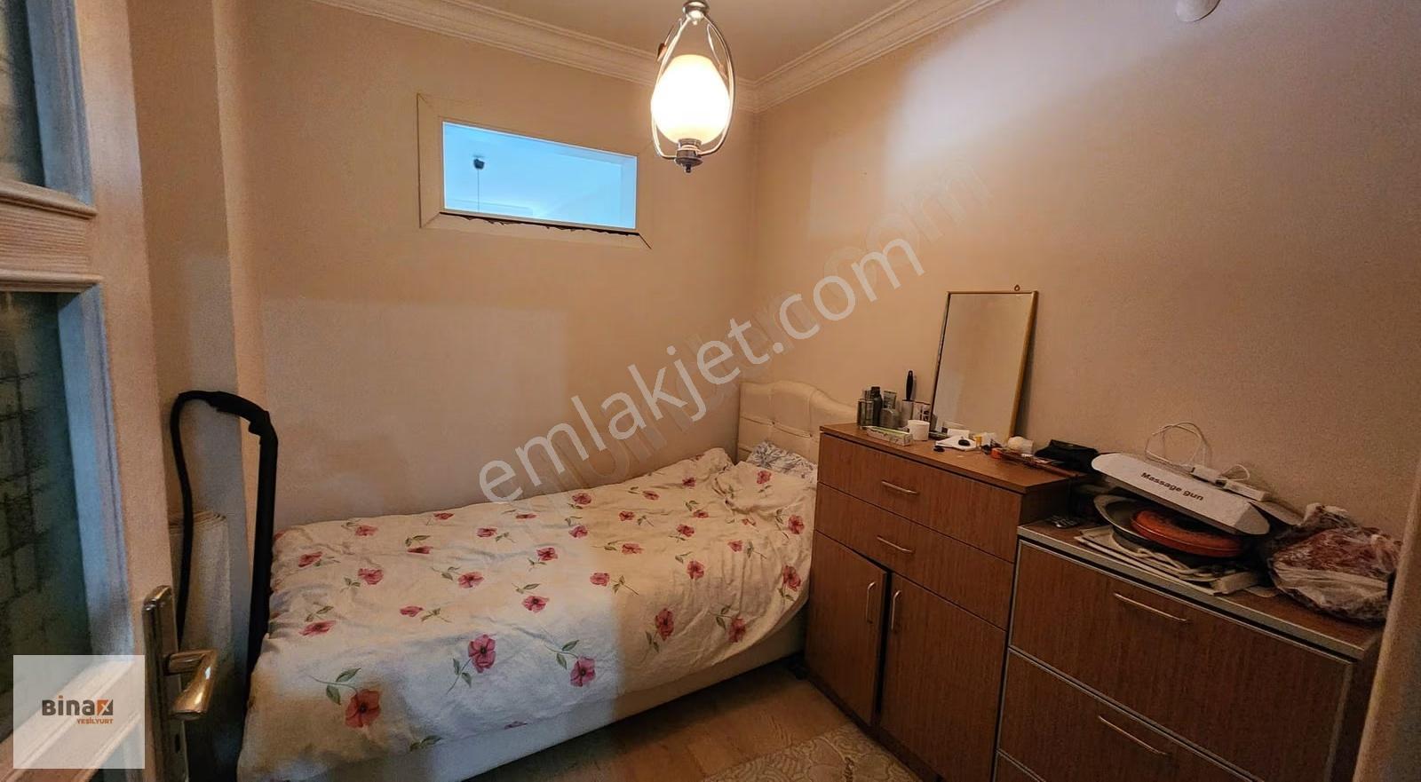 Ödemiş Atatürk Mh 10 Yıl Bina 4+1 240 M2 Yüksek Giriş D.gazlı - Görsel 4