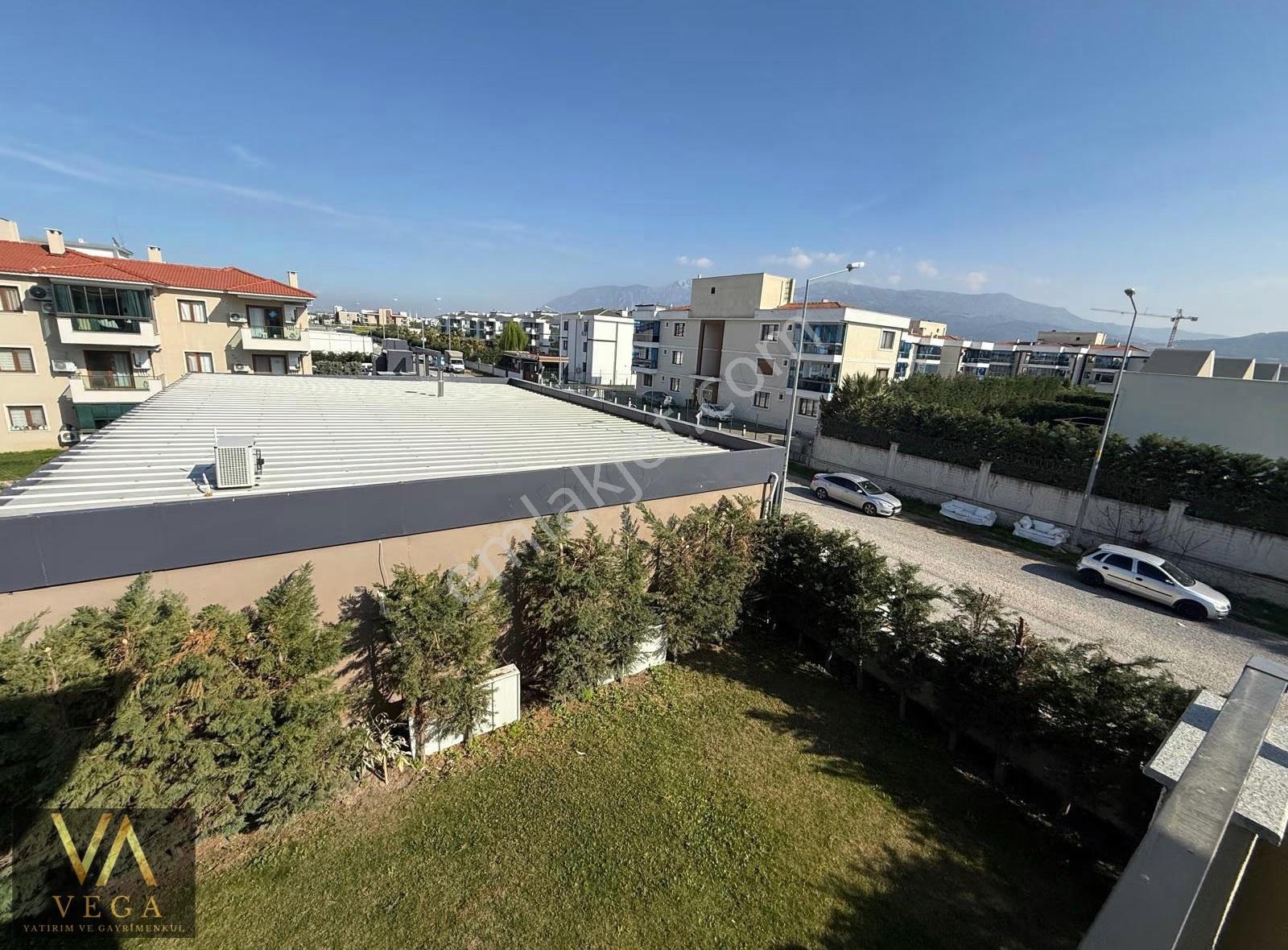 Muradiye Villalar Bölgesinde 2+1 Açık Mutfaklı Kiralık Daire - Görsel 16