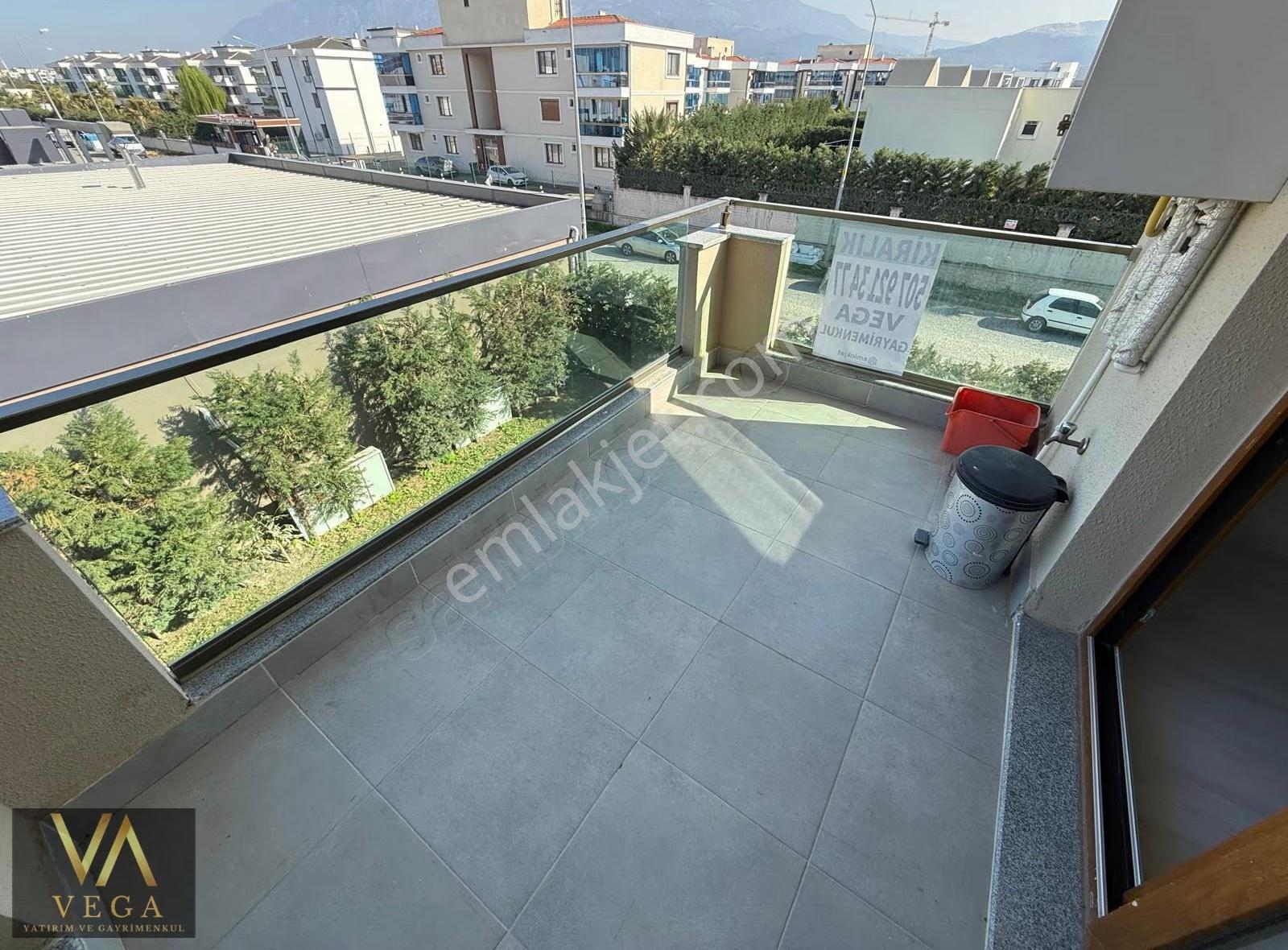 Muradiye Villalar Bölgesinde 2+1 Açık Mutfaklı Kiralık Daire - Görsel 15