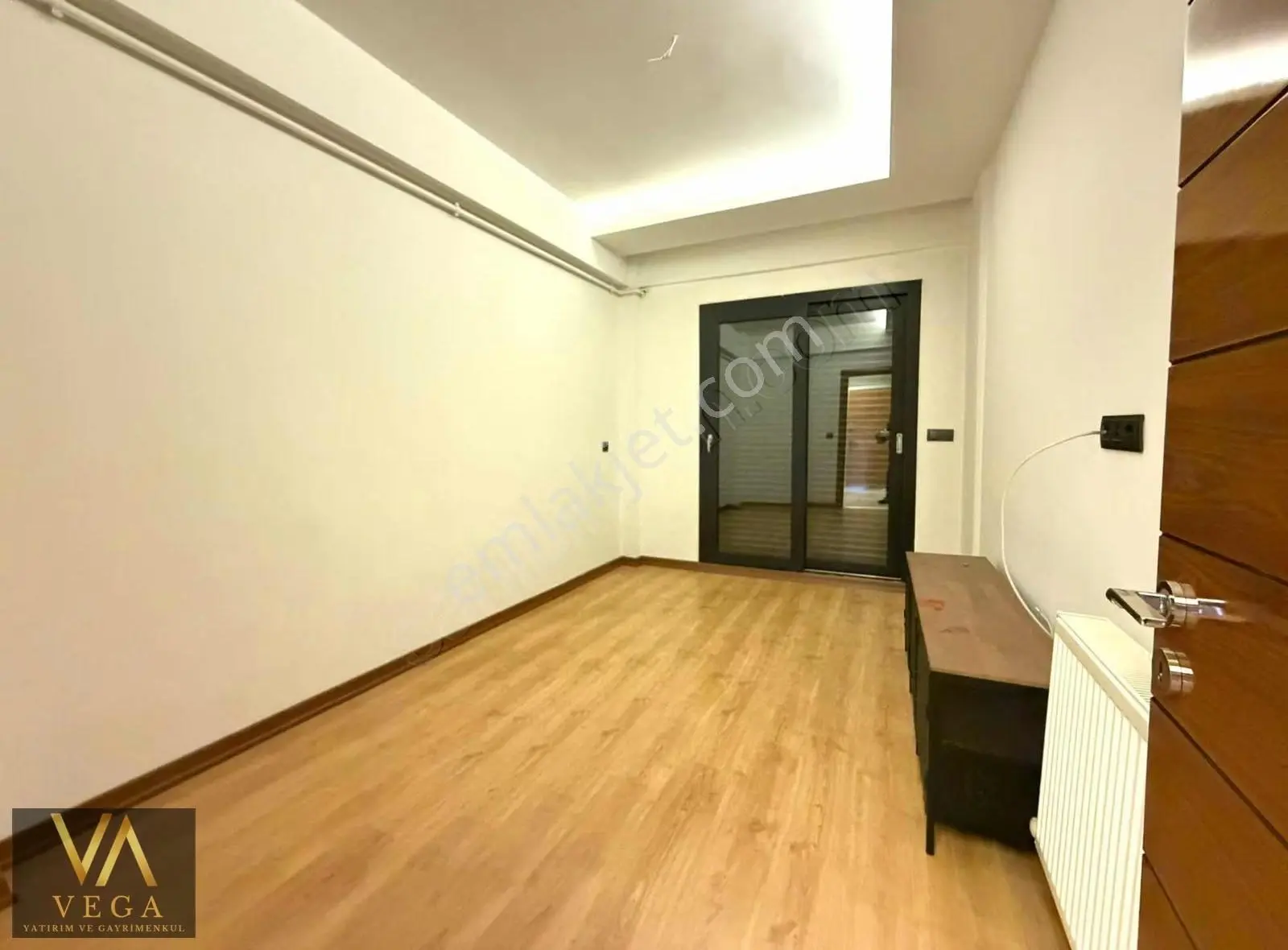 Muradiye Villalar Bölgesinde Site İçi 3+1 Bahçe Katı Daire - Görsel 4