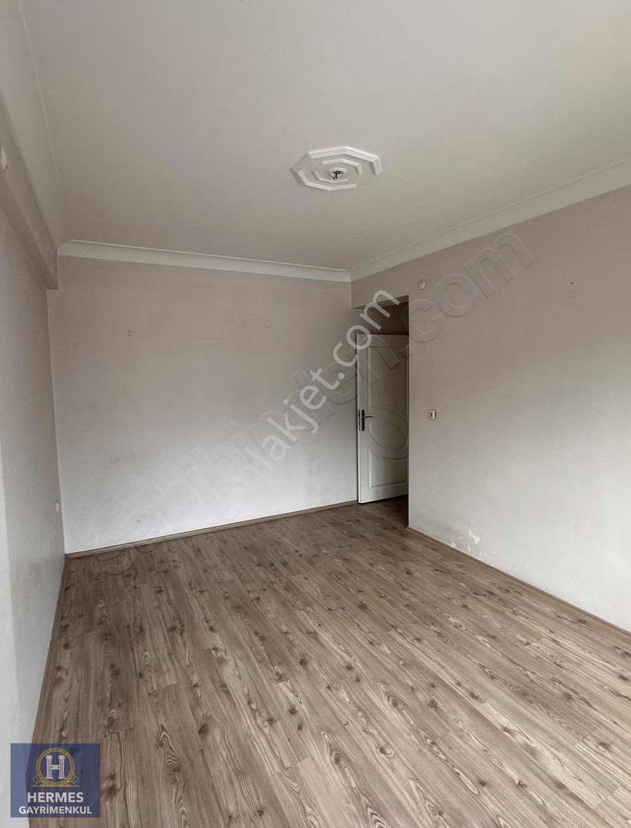 Talatpaşada Cadde Üzeri 2+1 Kiralık Daire - Görsel 14