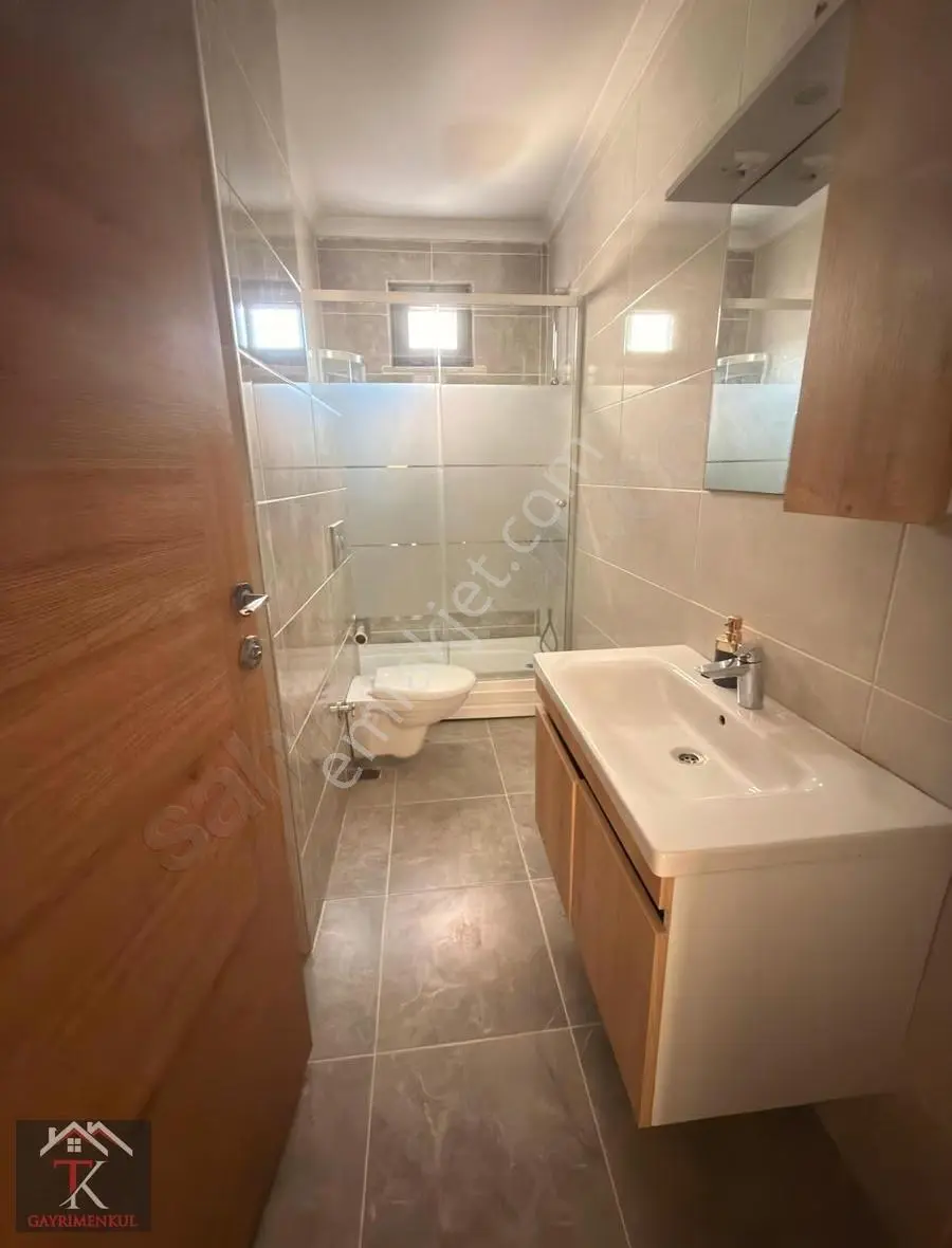 Tk'dan Ümraniye İstiklal'de Satılık 2+1 Daire (okyanus Sitesi) - Görsel 13