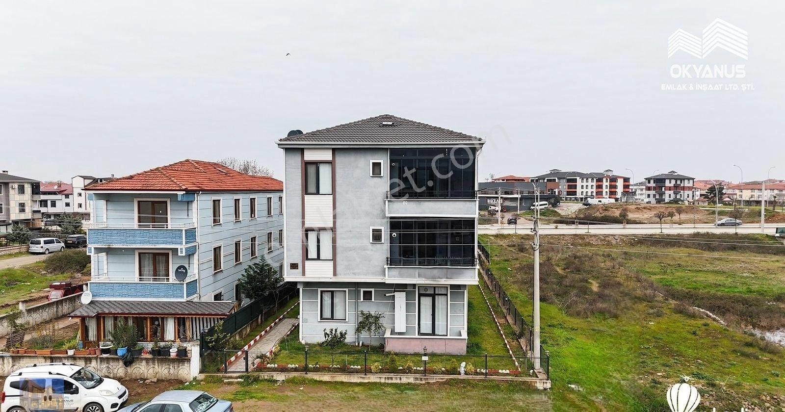 Denize Yakın Konumda, Huzurlu Ve Keyifli Bir Yaşam Sizi Bekliyor! - Görsel 15
