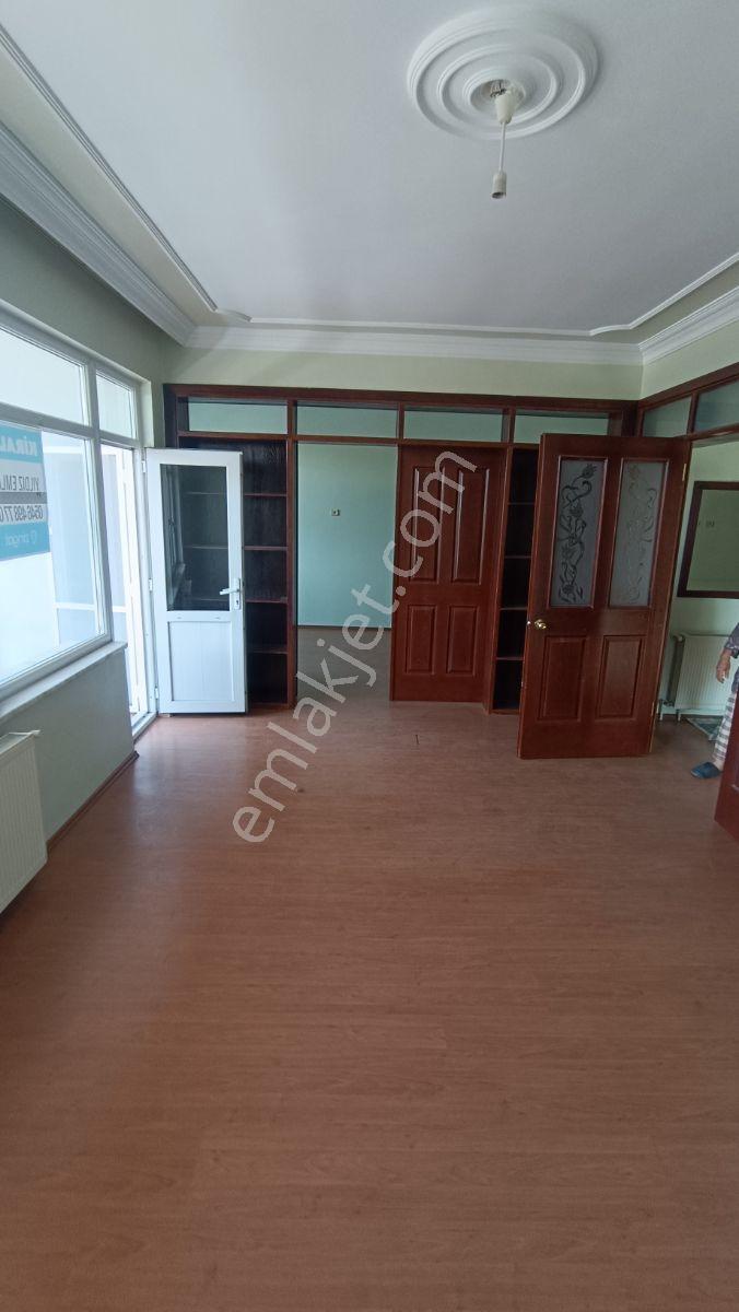 Yıldız Emlak'tan Yarımca Atalar Da 3+1 120 M2 Kiralık Daire - Görsel 18