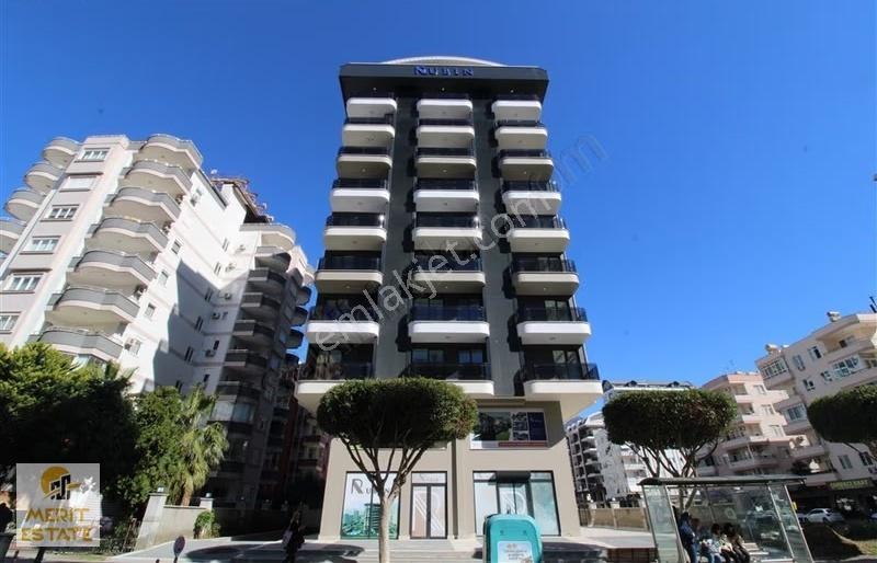 Mahmutlar Merkez Beyaz Eşyası Mevcut Kiralık Lüks 1+1 Daire - Görsel 3