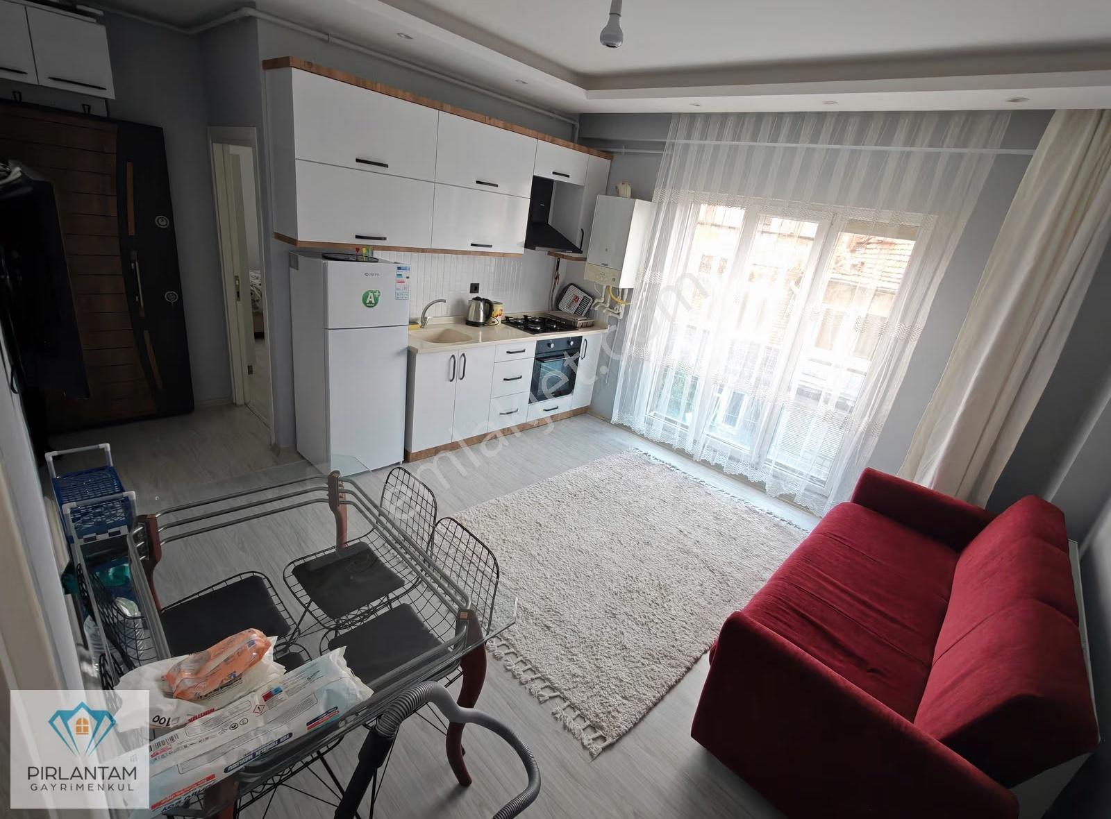 Merkezi Konumda Geniş Ve Ferah 1+1 Eşyalı Satılık Daire - Görsel 9