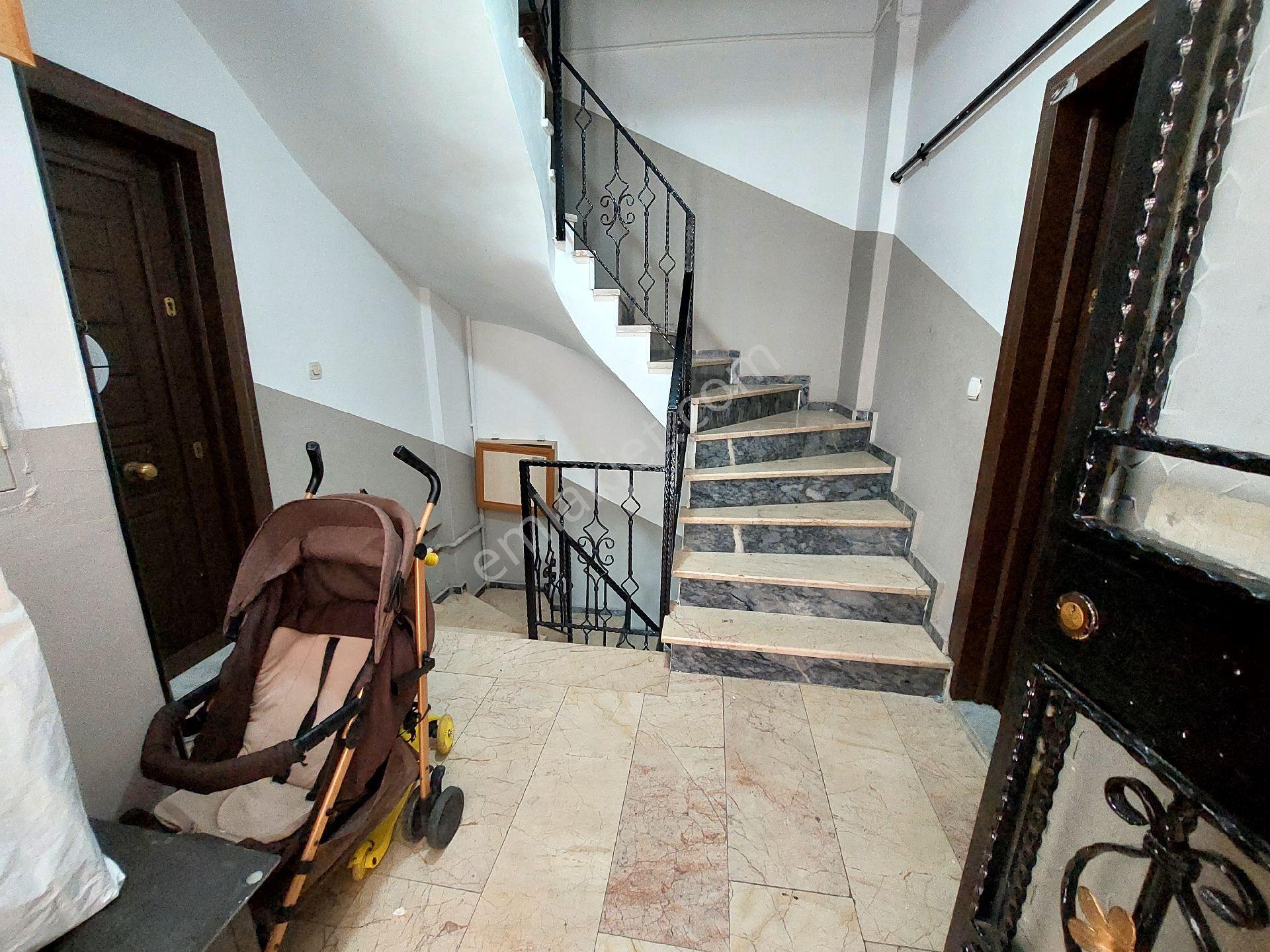 Gazi Osman Paşa Yeni Mah.satlık Yarı Bodrum.2+1.75.m2.17yılık Kırediye Uygun - Görsel 22