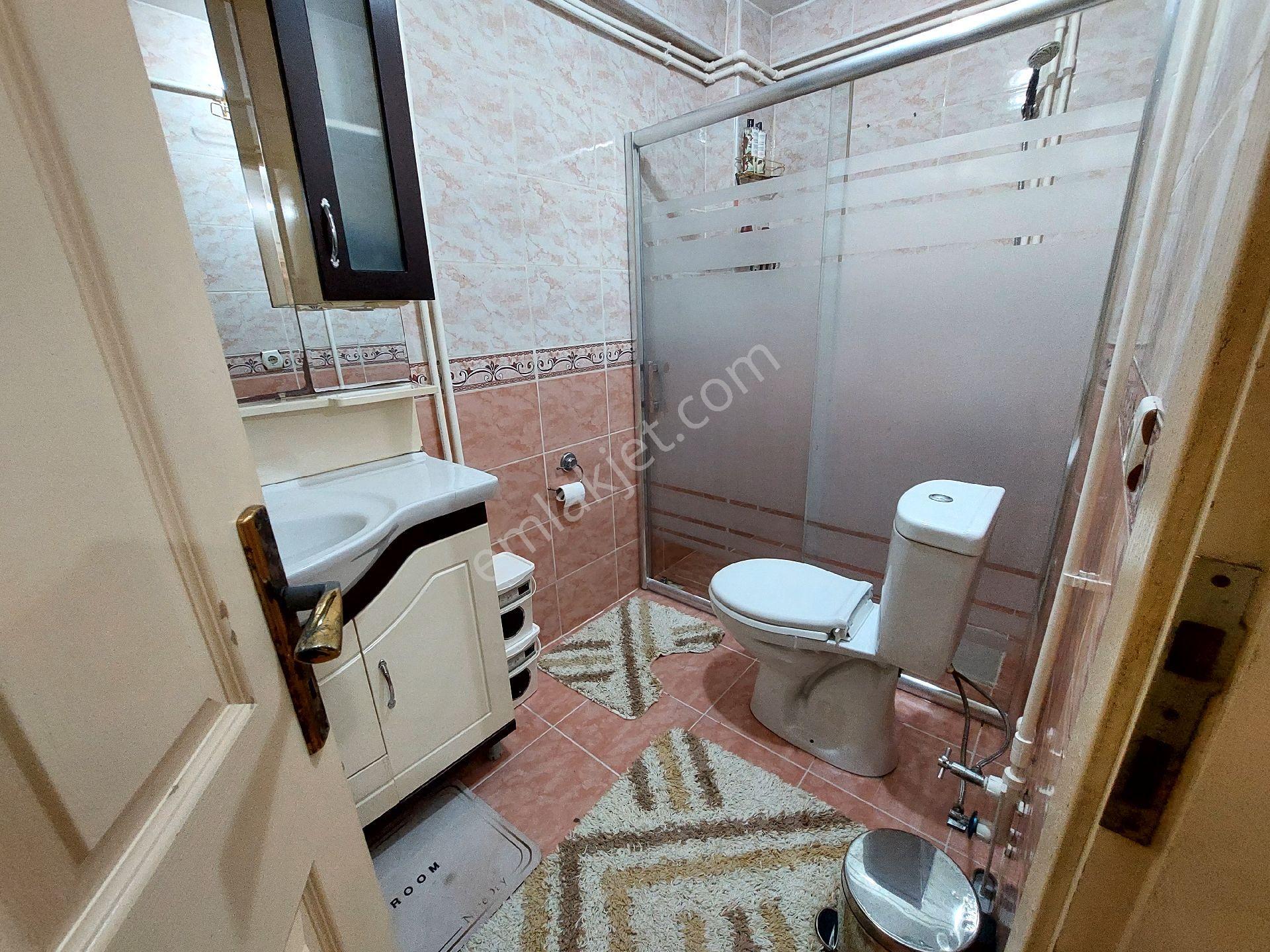 Gazi Osman Paşa Yeni Mah.satlık Yarı Bodrum.2+1.75.m2.17yılık Kırediye Uygun - Görsel 16