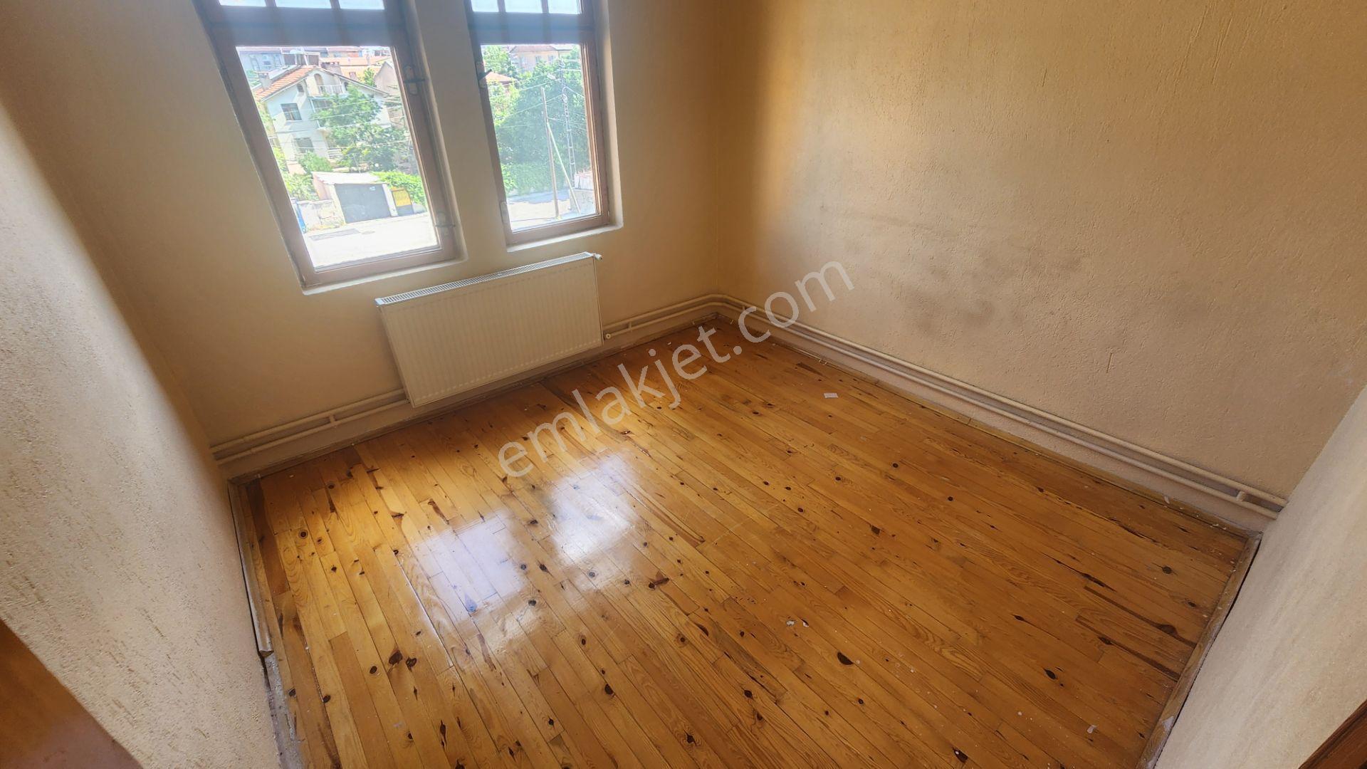 Karaca'dan Pirebi Mahallesi 3+1 Kiralık Daire - Görsel 11