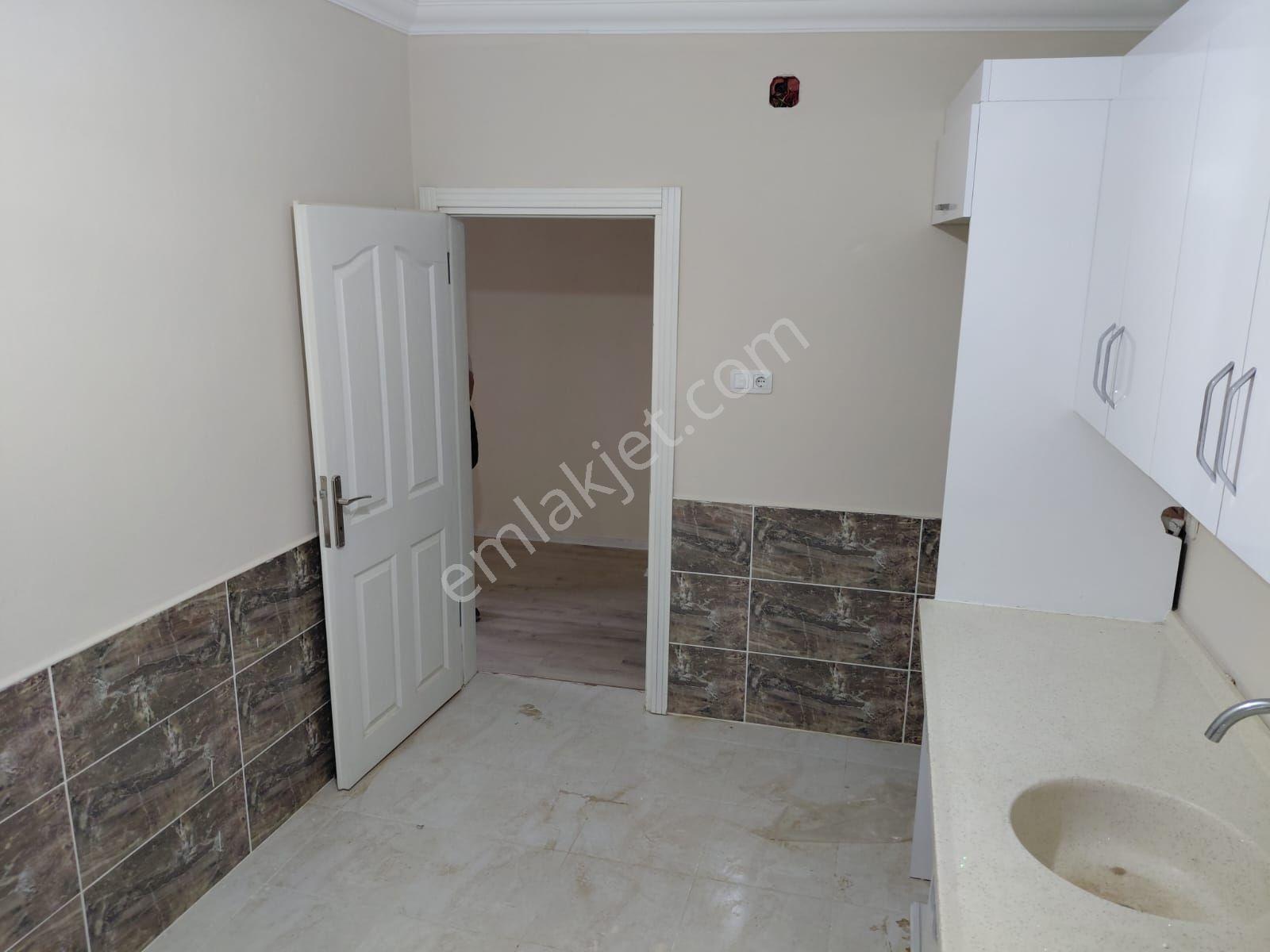 Adaplatin'den Şalpazarı Merkezde 145m2 2 Balkonlu 2 Banyolu 4+1 - Görsel 14