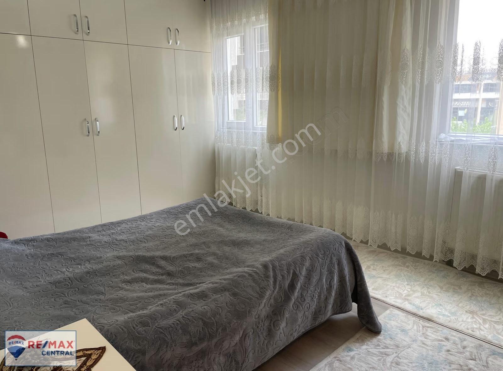 Re/max Central'dan Aksu Kenarında 3+1 Geniş Satılık Daire - Görsel 7